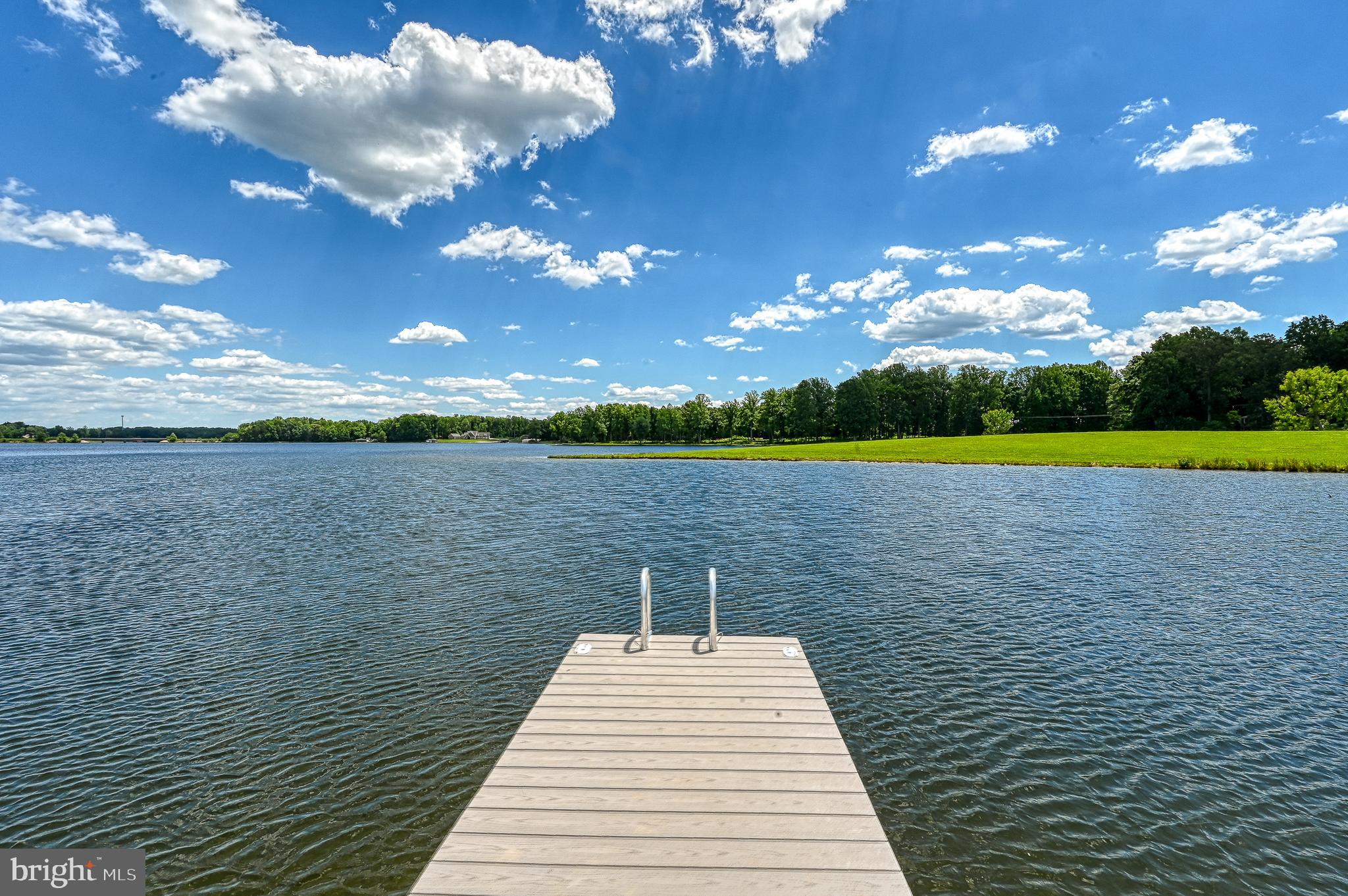 ROCK ISLAND LANDING - Residential