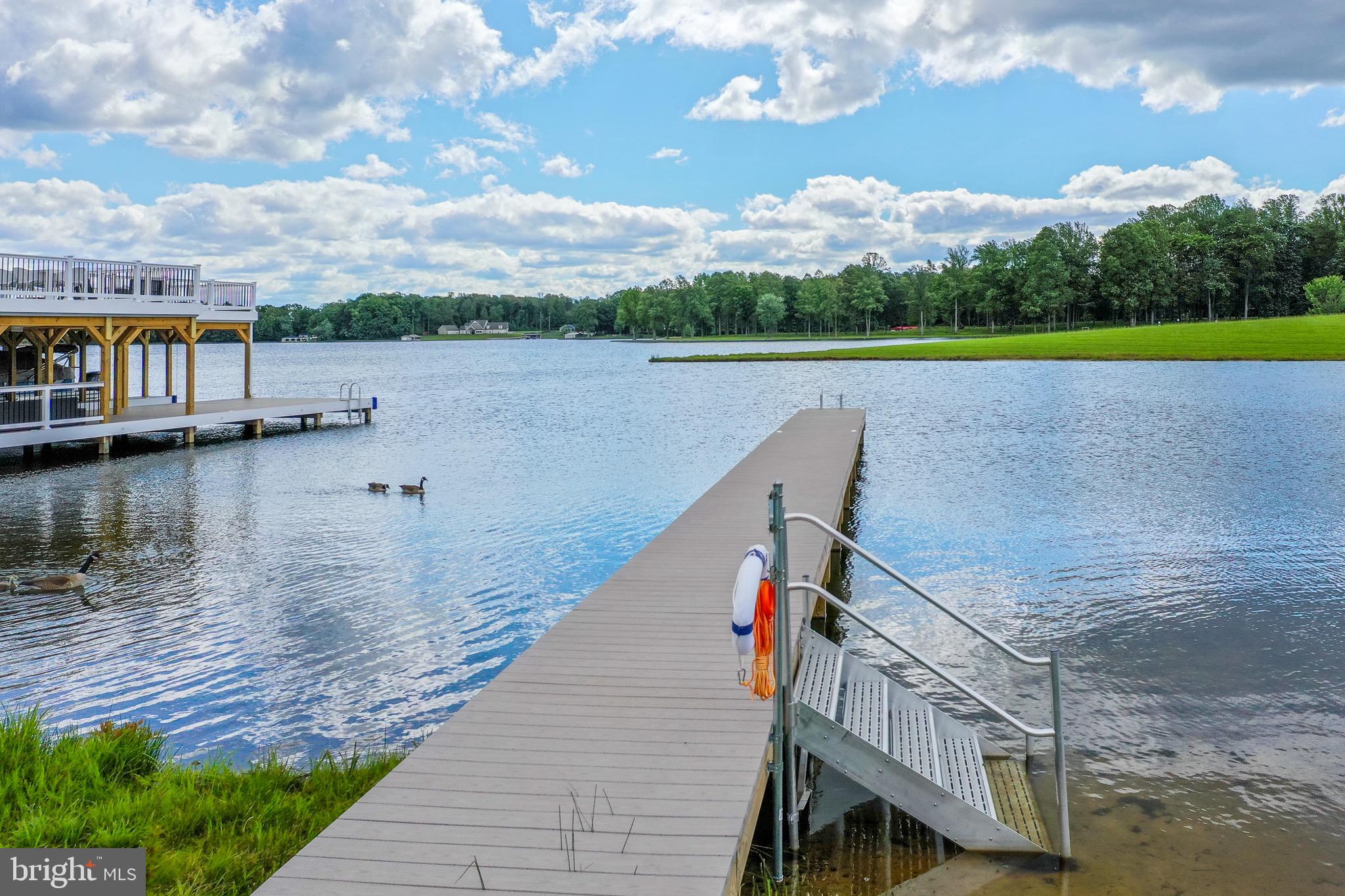 ROCK ISLAND LANDING - Residential