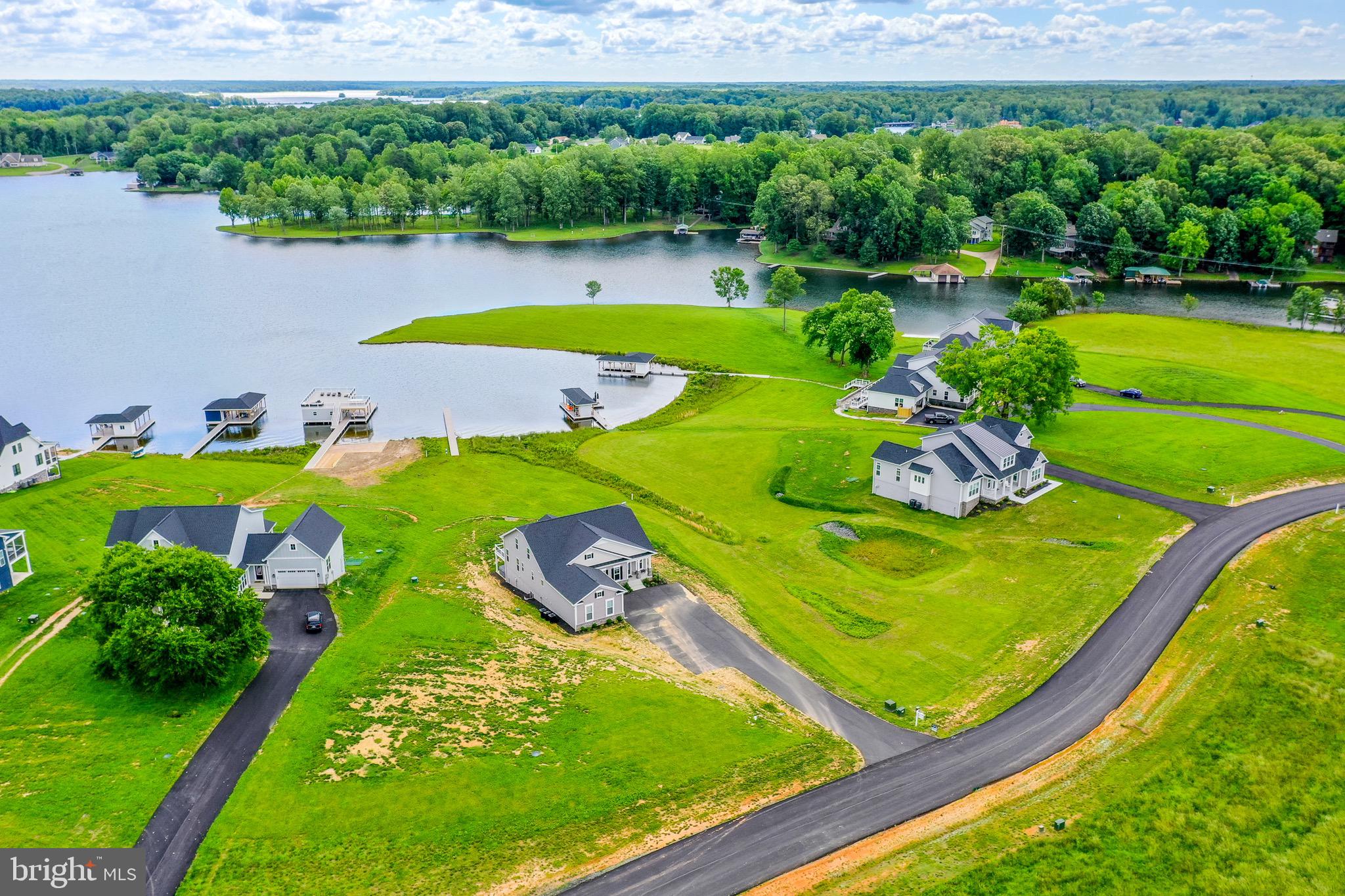 ROCK ISLAND LANDING - Residential