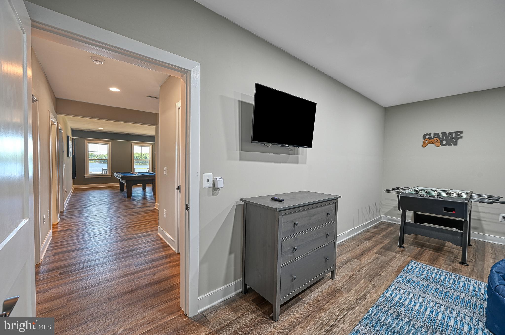 ROCK ISLAND LANDING - Residential