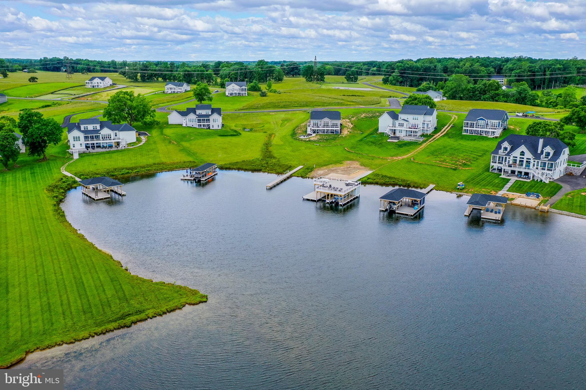 ROCK ISLAND LANDING - Residential