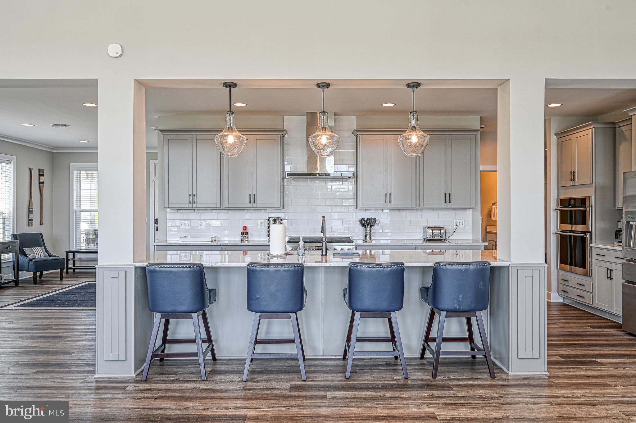 ROCK ISLAND LANDING - Residential