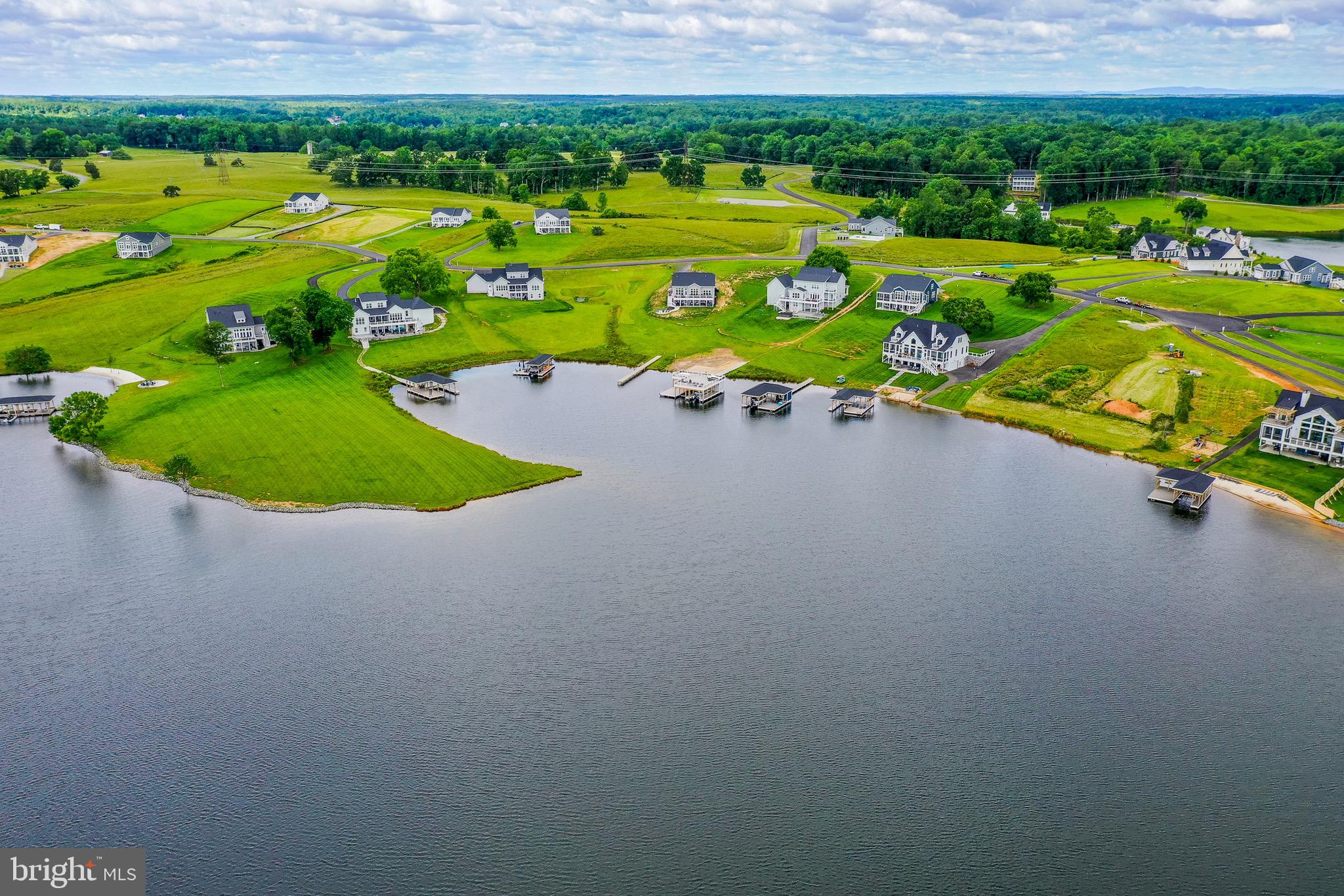 ROCK ISLAND LANDING - Residential