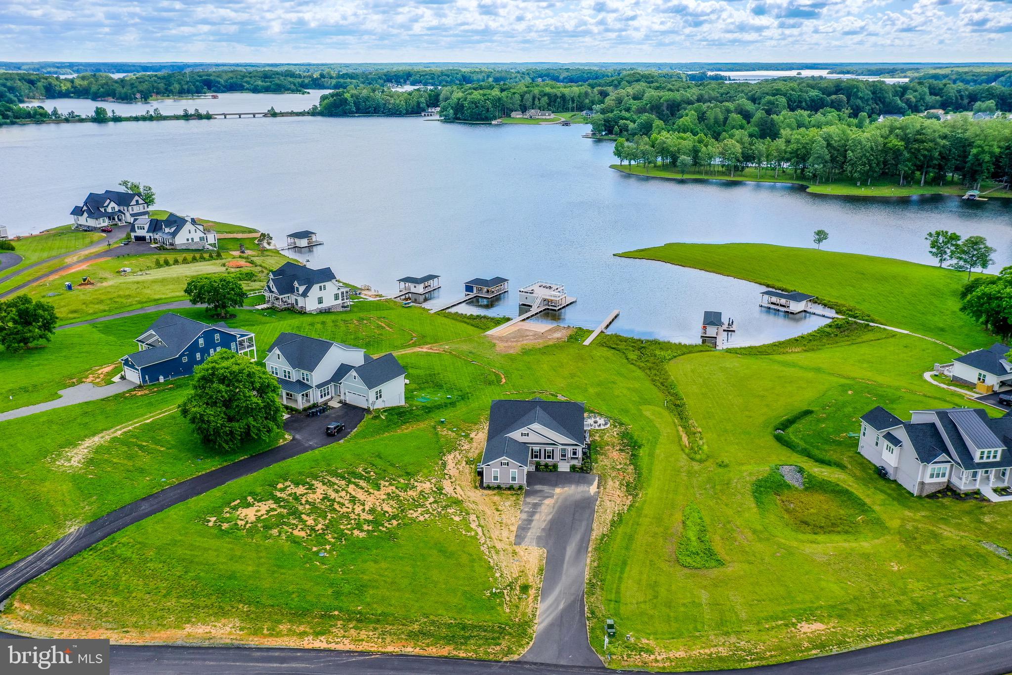 ROCK ISLAND LANDING - Residential