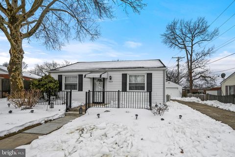 1027 UPTON ROAD GLEN BURNIE MD 21060