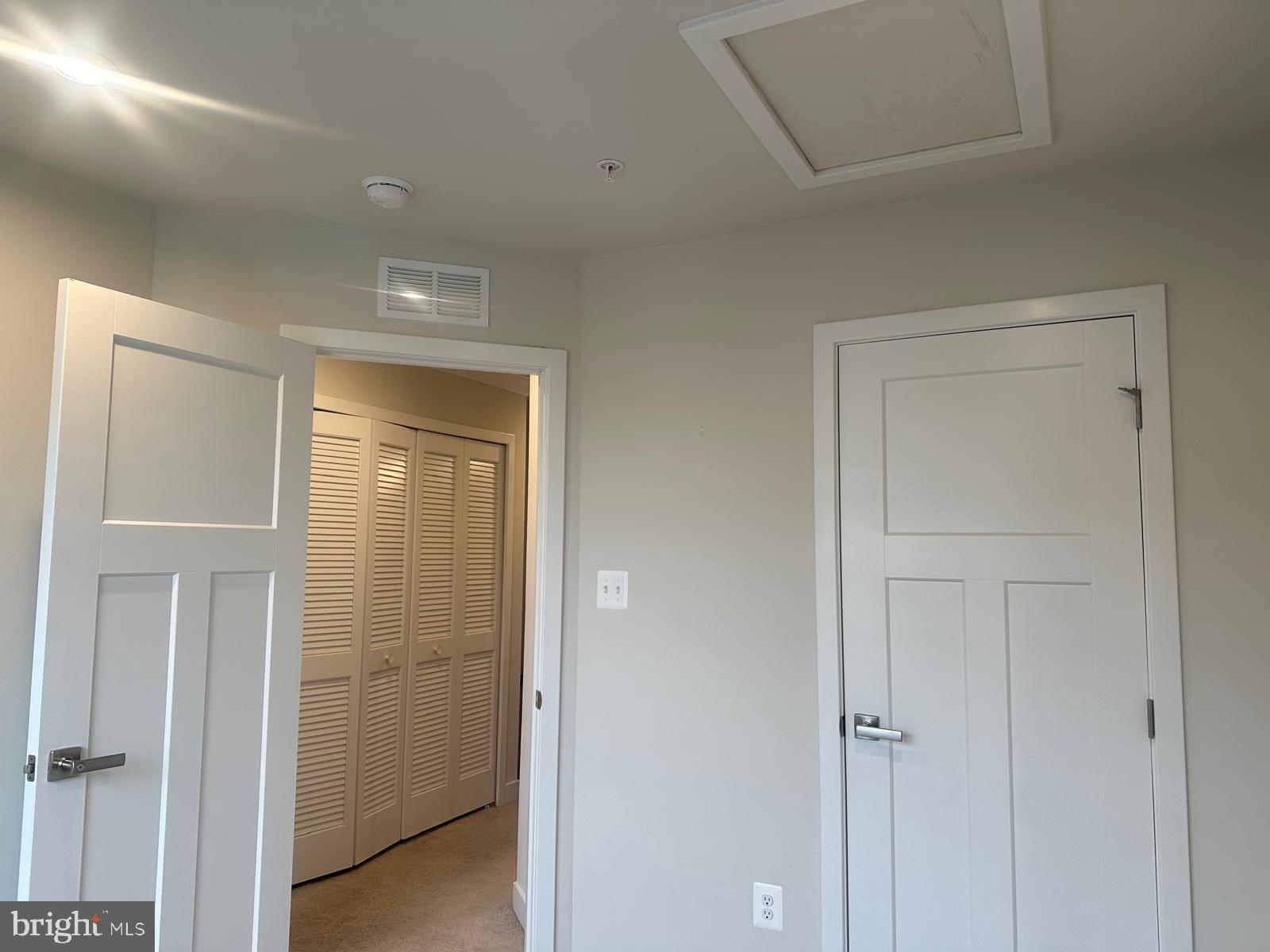 LAKE LINGANORE - Residential Lease