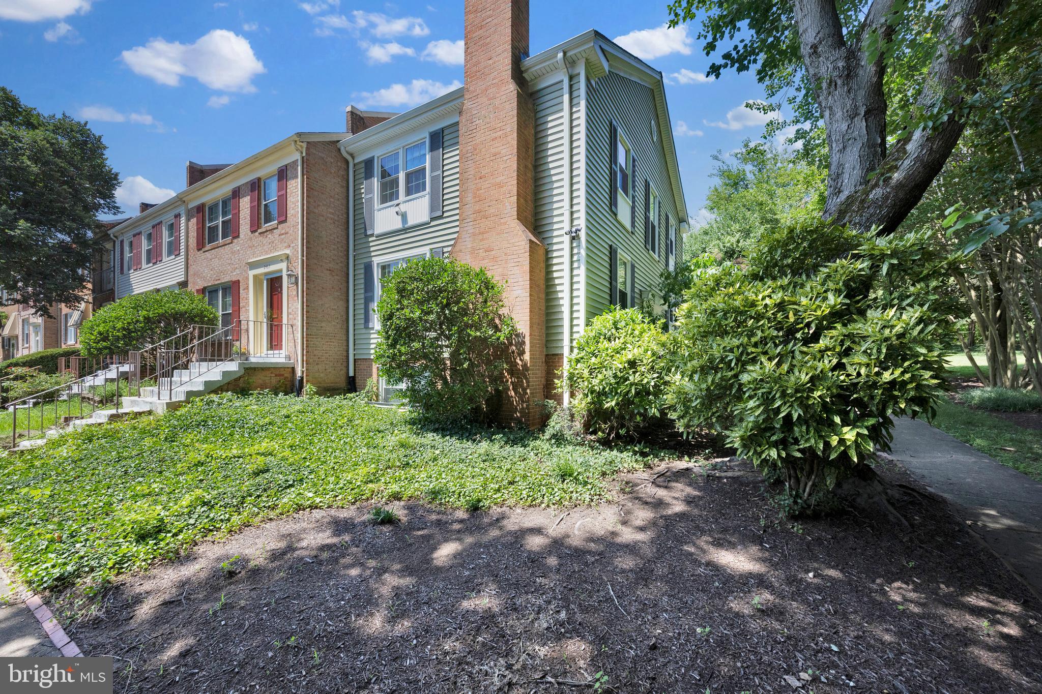 2465 WINDBREAK DRIVE