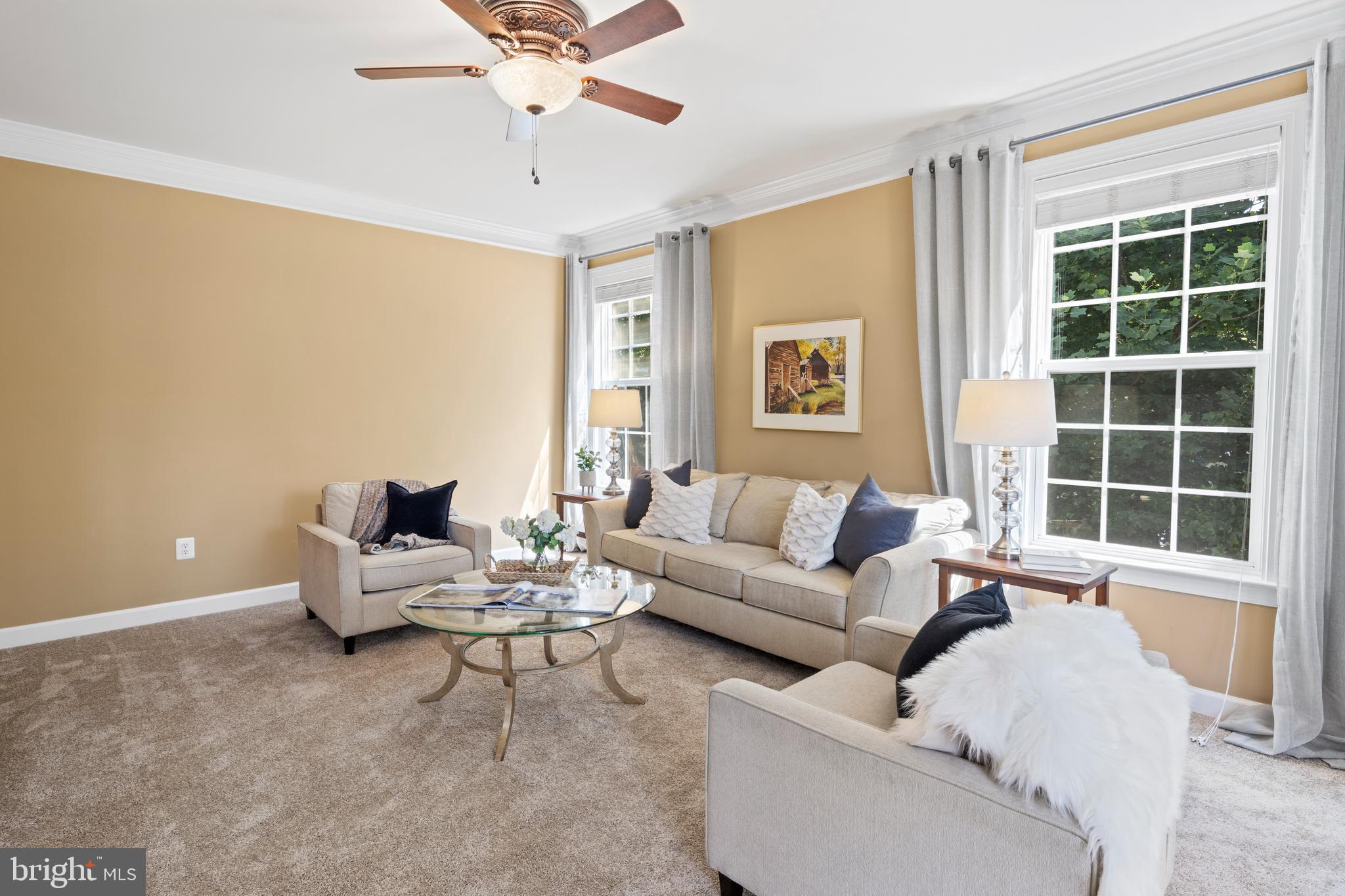 MIDDLETOWN  MANOR - Residential