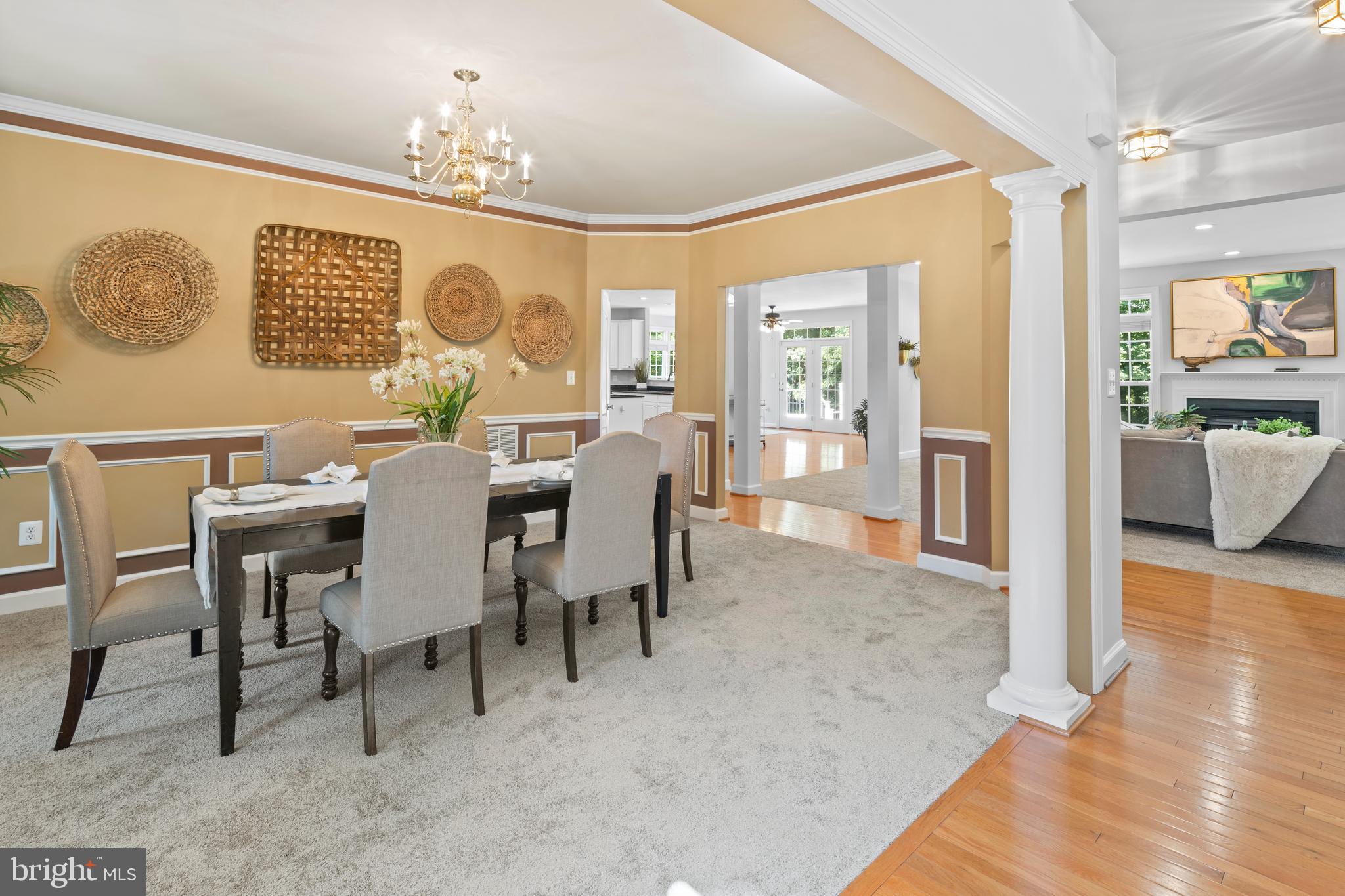 MIDDLETOWN  MANOR - Residential