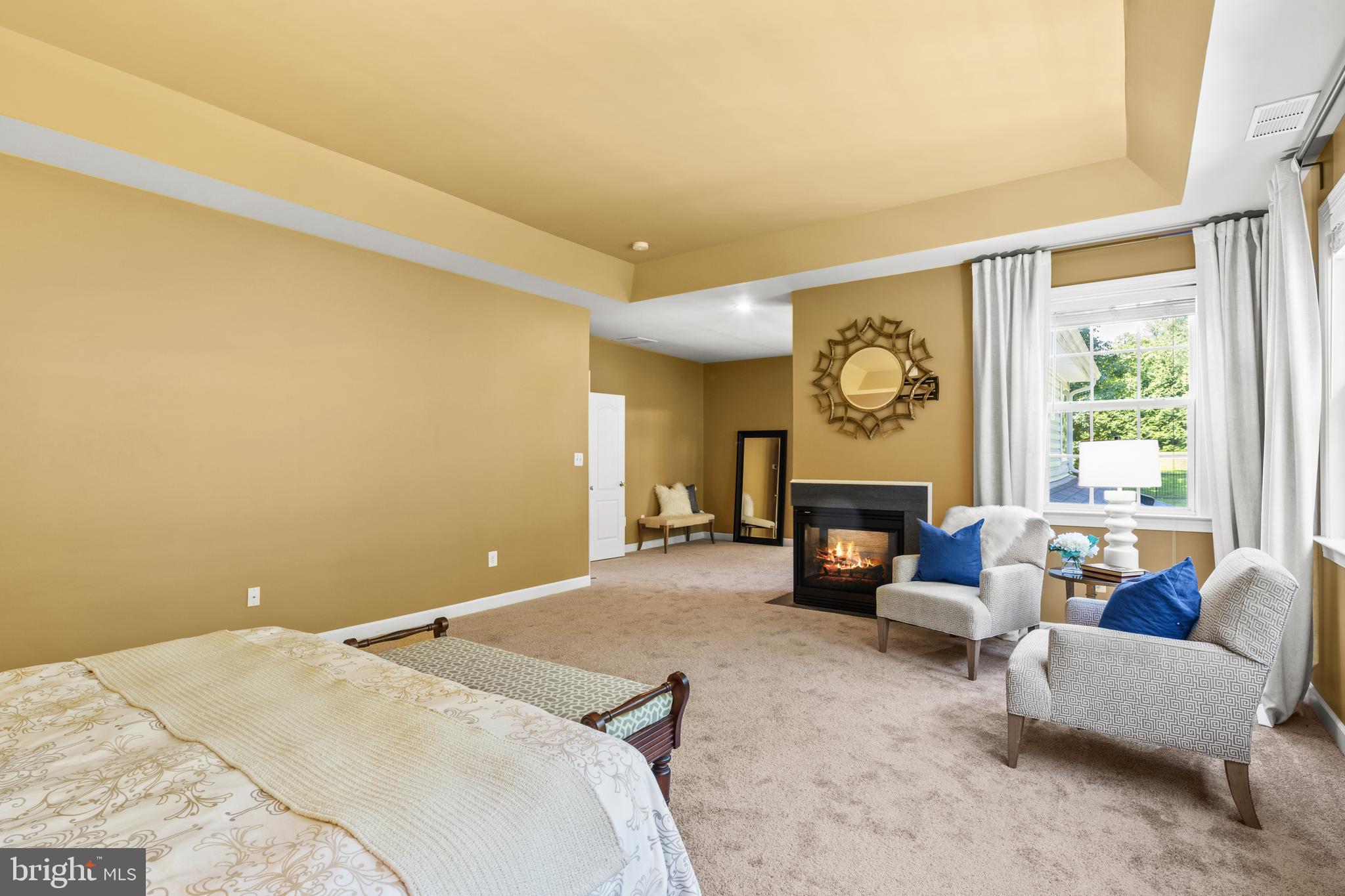 MIDDLETOWN  MANOR - Residential