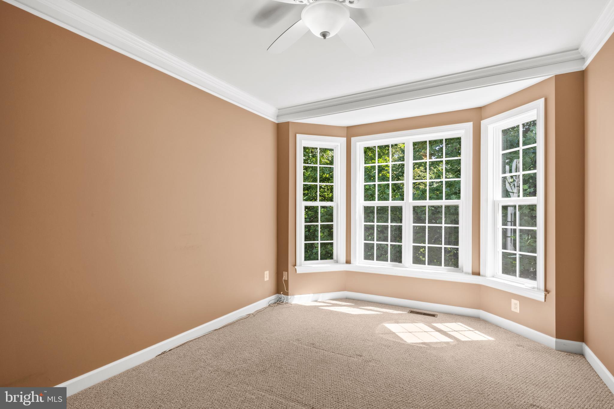 MIDDLETOWN  MANOR - Residential