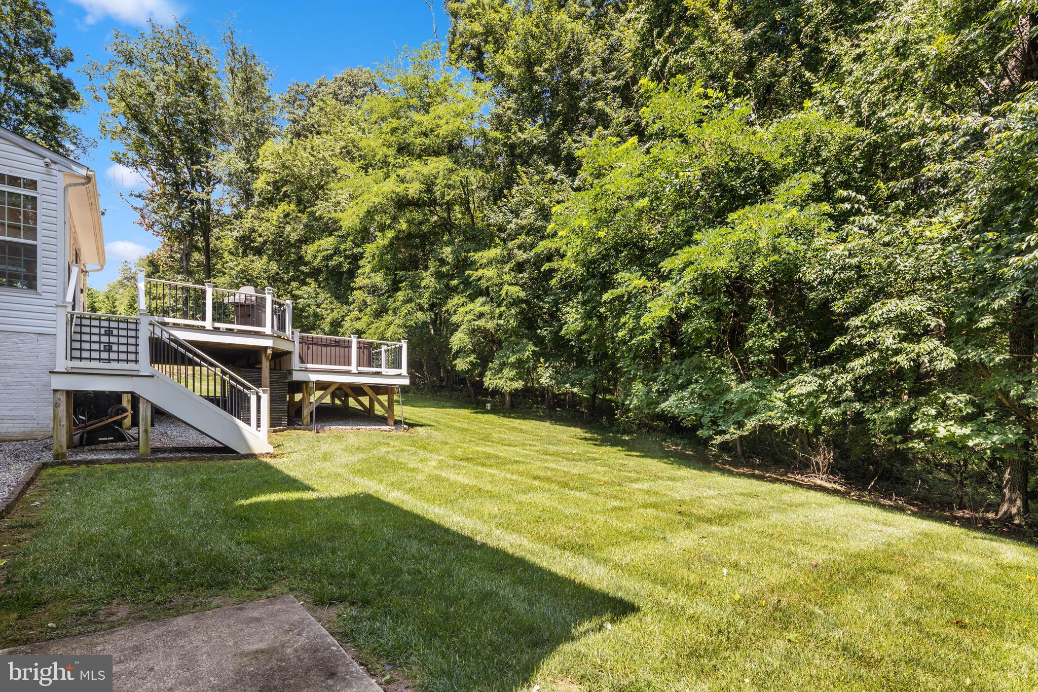 MIDDLETOWN  MANOR - Residential