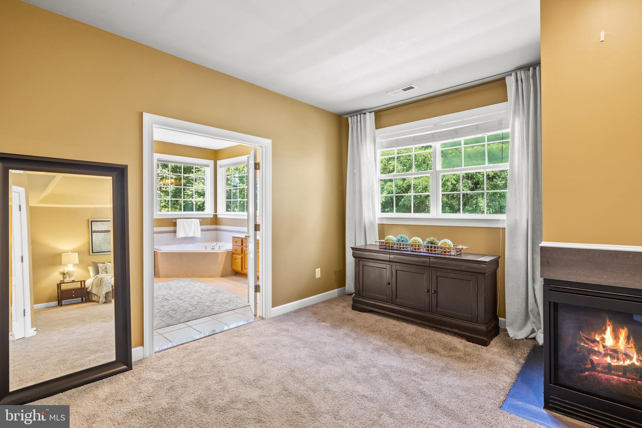 MIDDLETOWN  MANOR - Residential