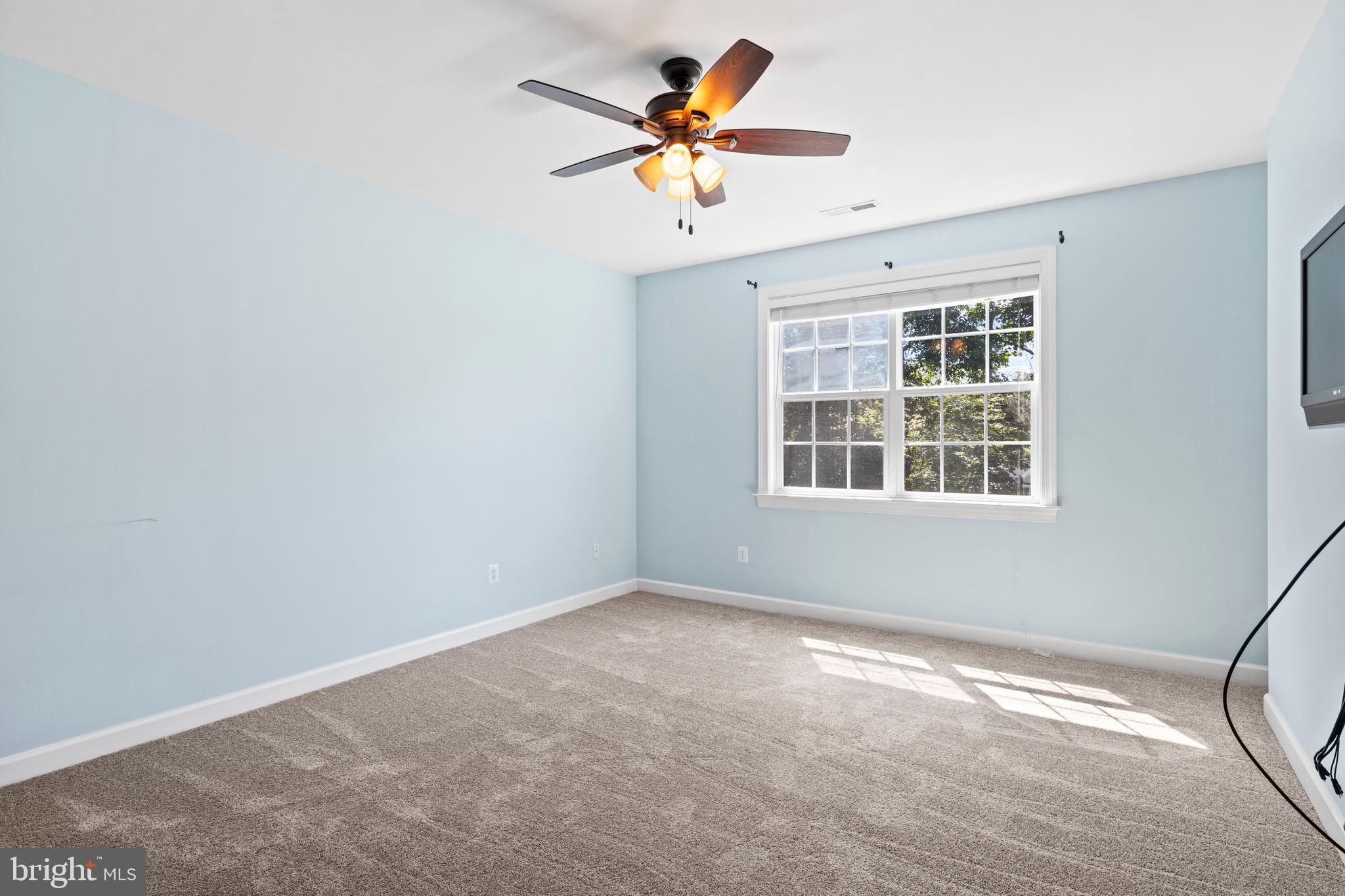 MIDDLETOWN  MANOR - Residential