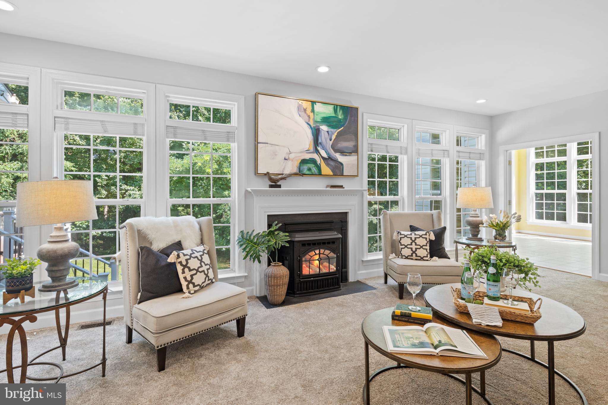 MIDDLETOWN  MANOR - Residential