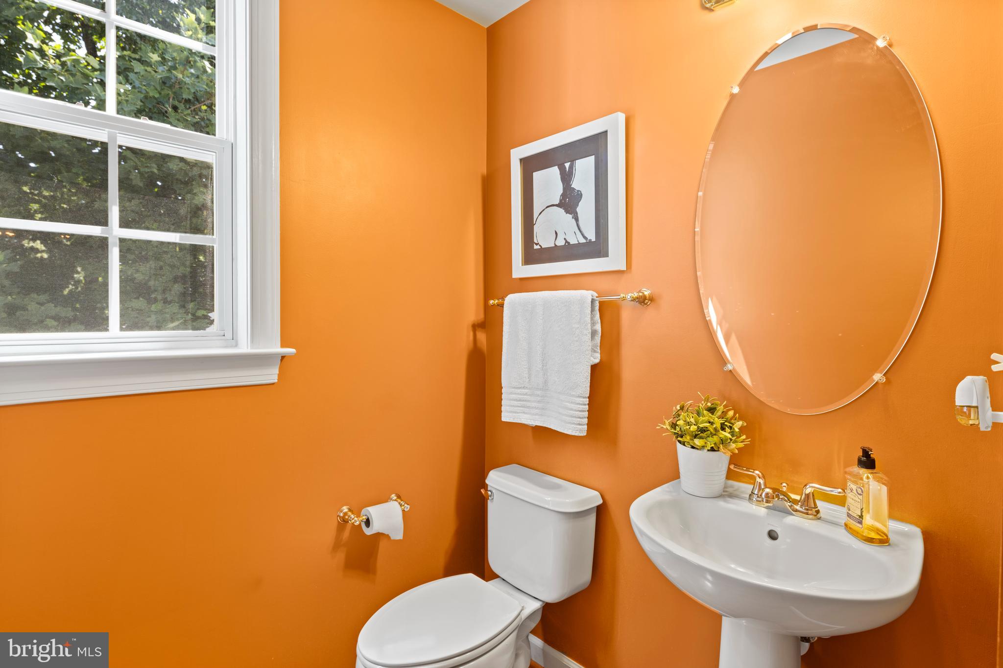 MIDDLETOWN  MANOR - Residential