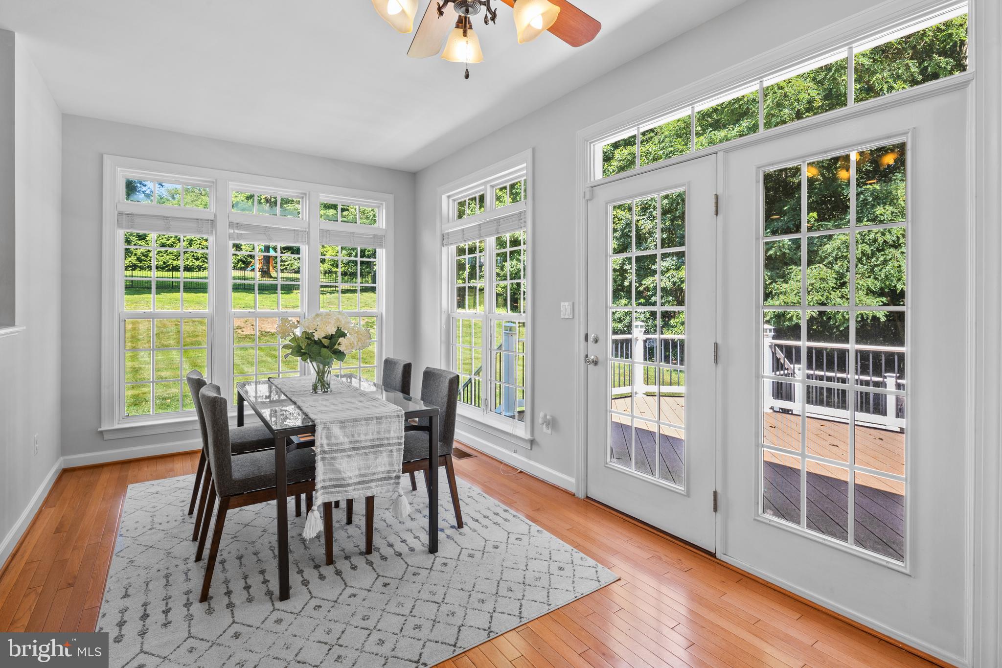 MIDDLETOWN  MANOR - Residential