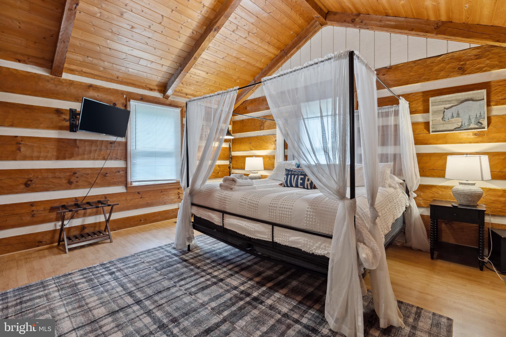 BLACK BEAR CROSSING - Residential