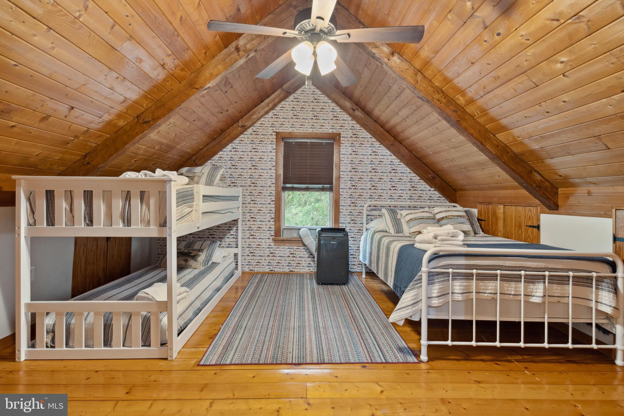 BLACK BEAR CROSSING - Residential