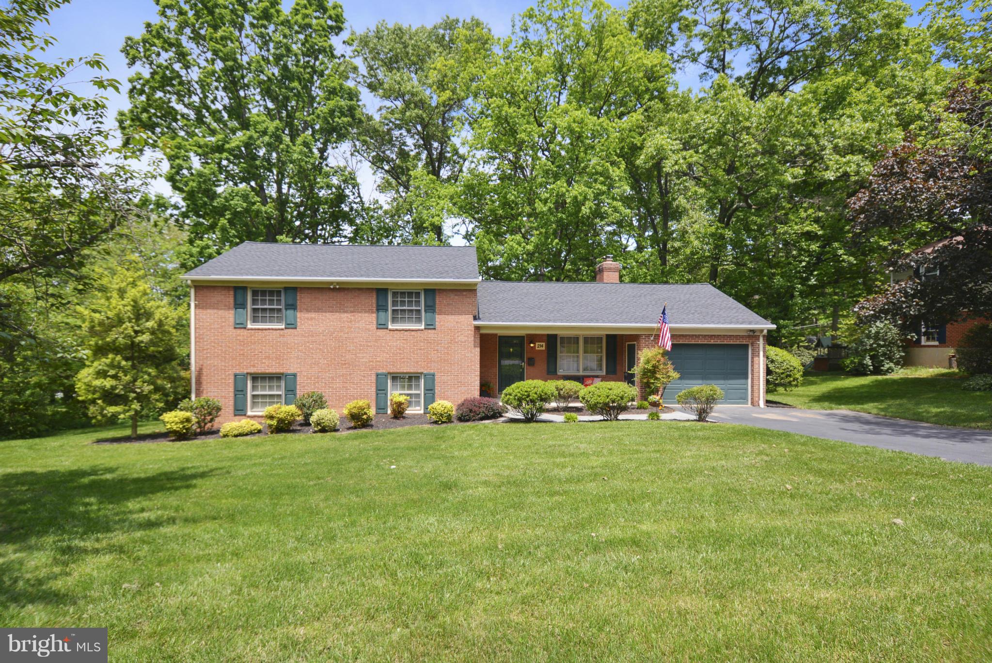 DULANEY FOREST - Residential