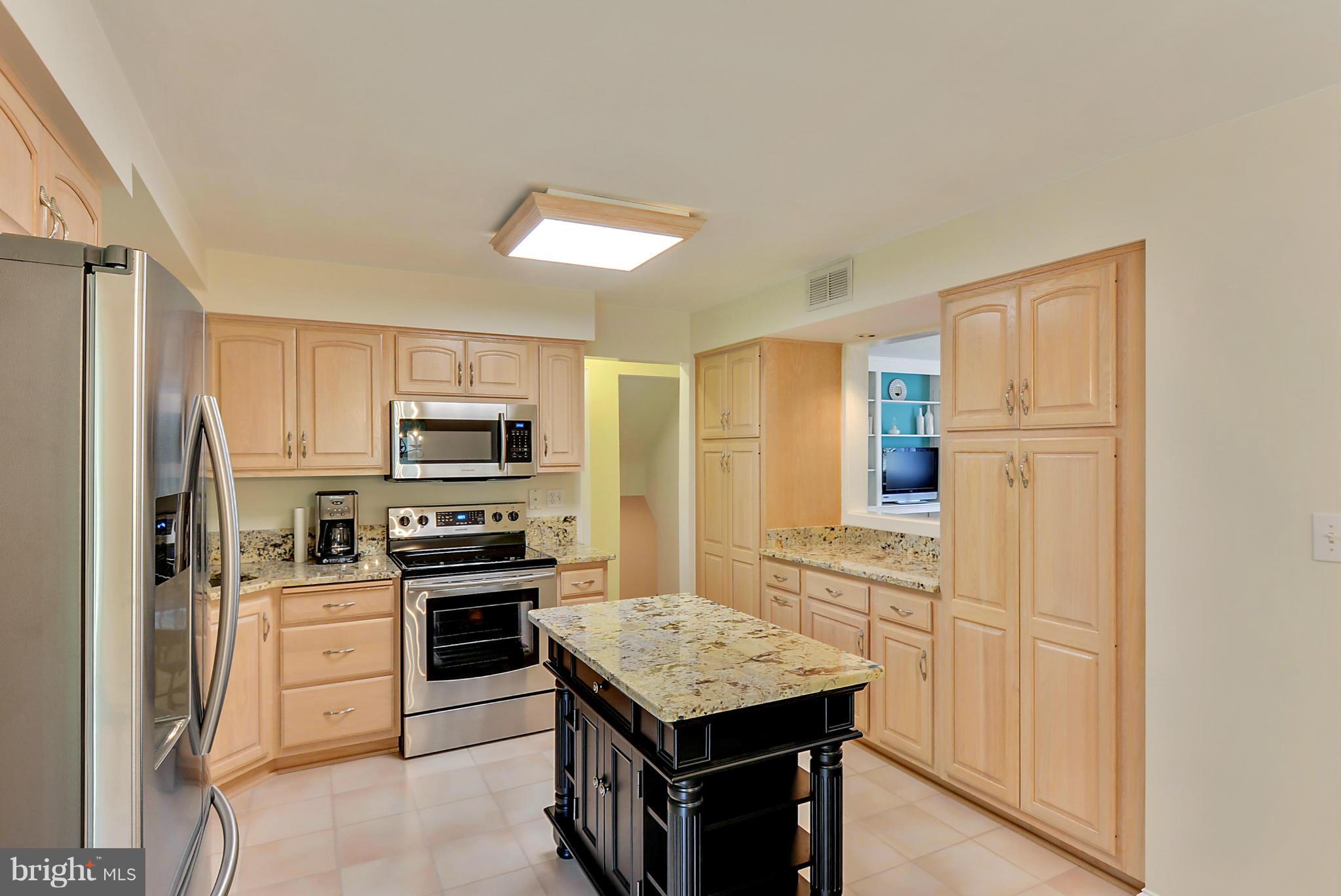 DULANEY FOREST - Residential