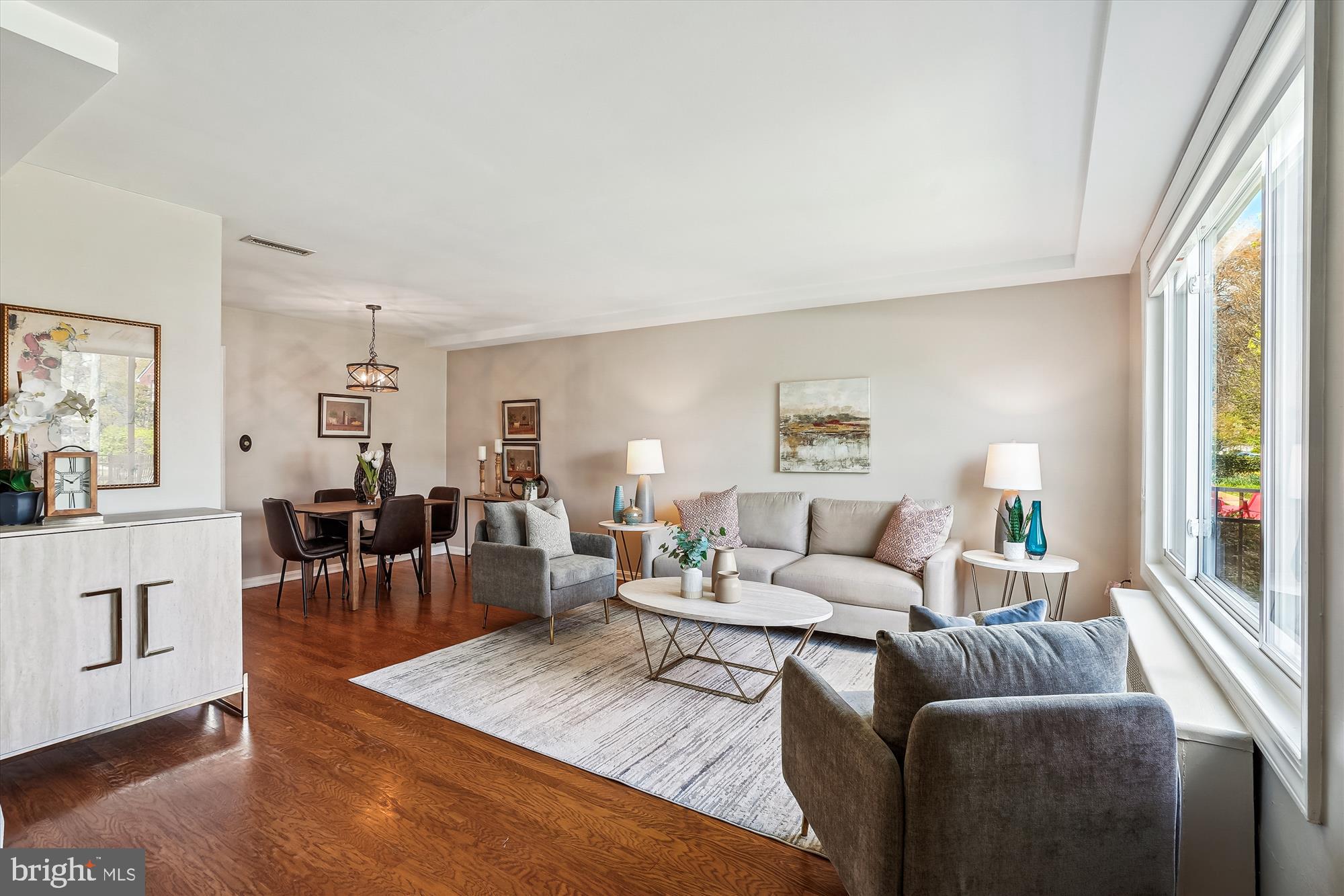 KENWOOD TOWERS - Residential