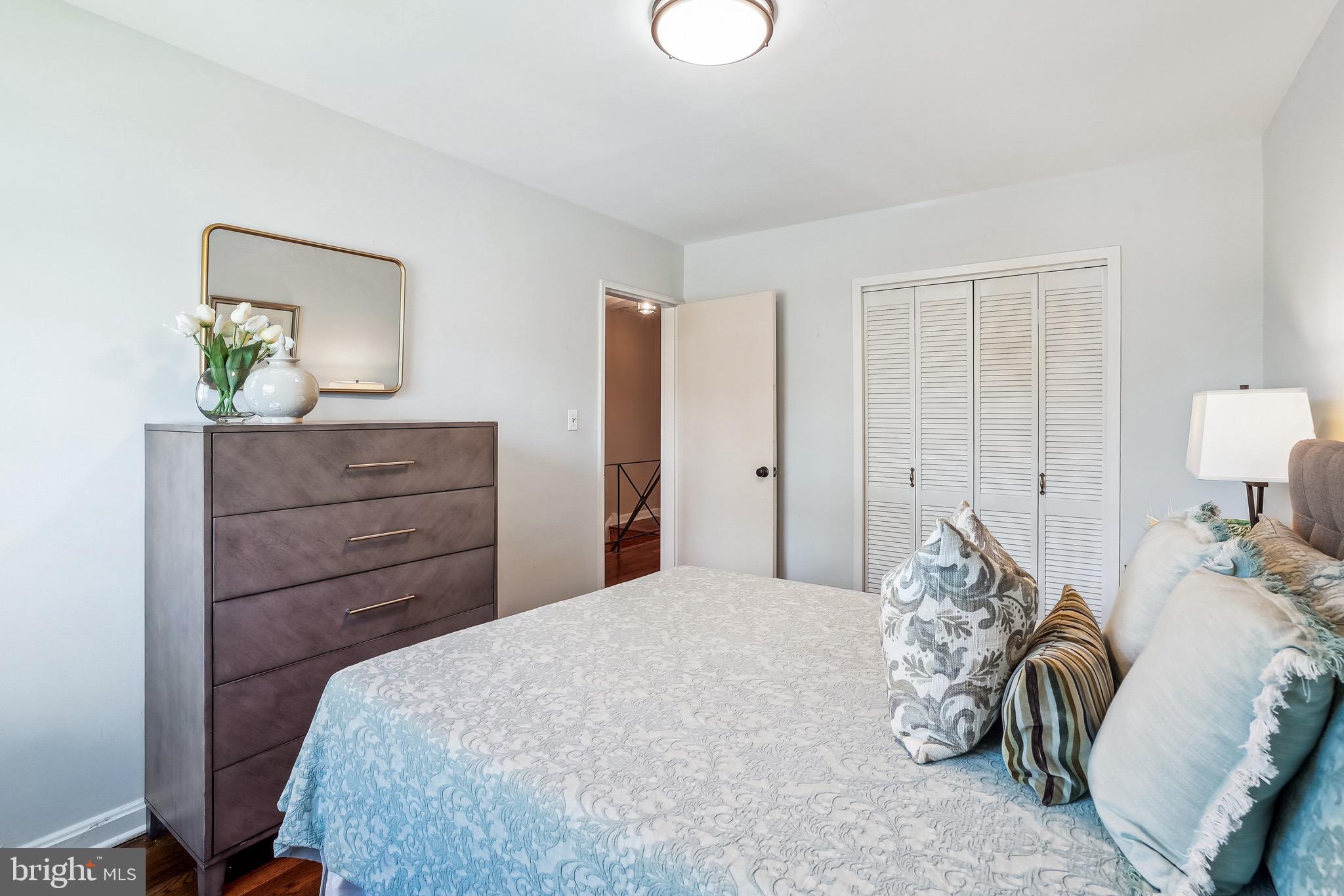 KENWOOD TOWERS - Residential