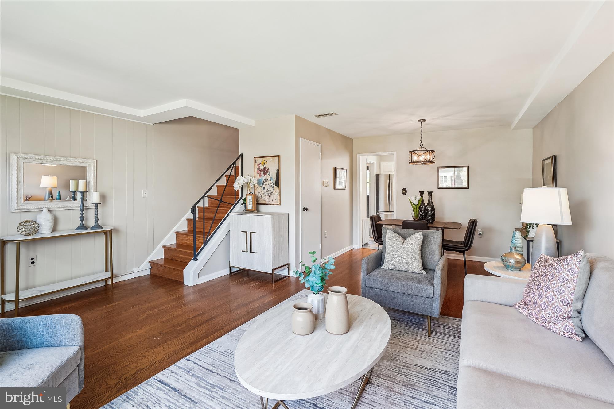 KENWOOD TOWERS - Residential