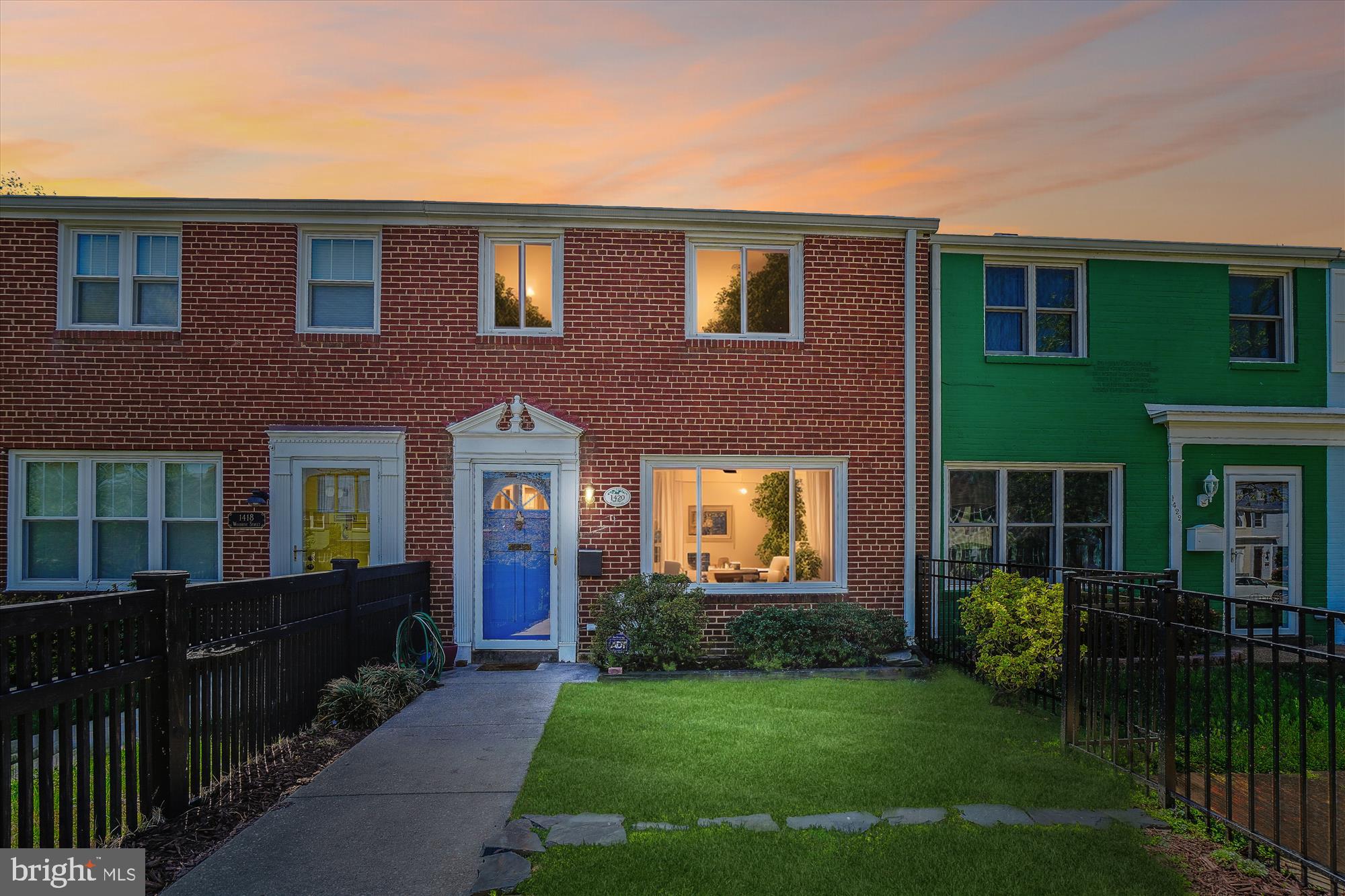 KENWOOD TOWERS - Residential