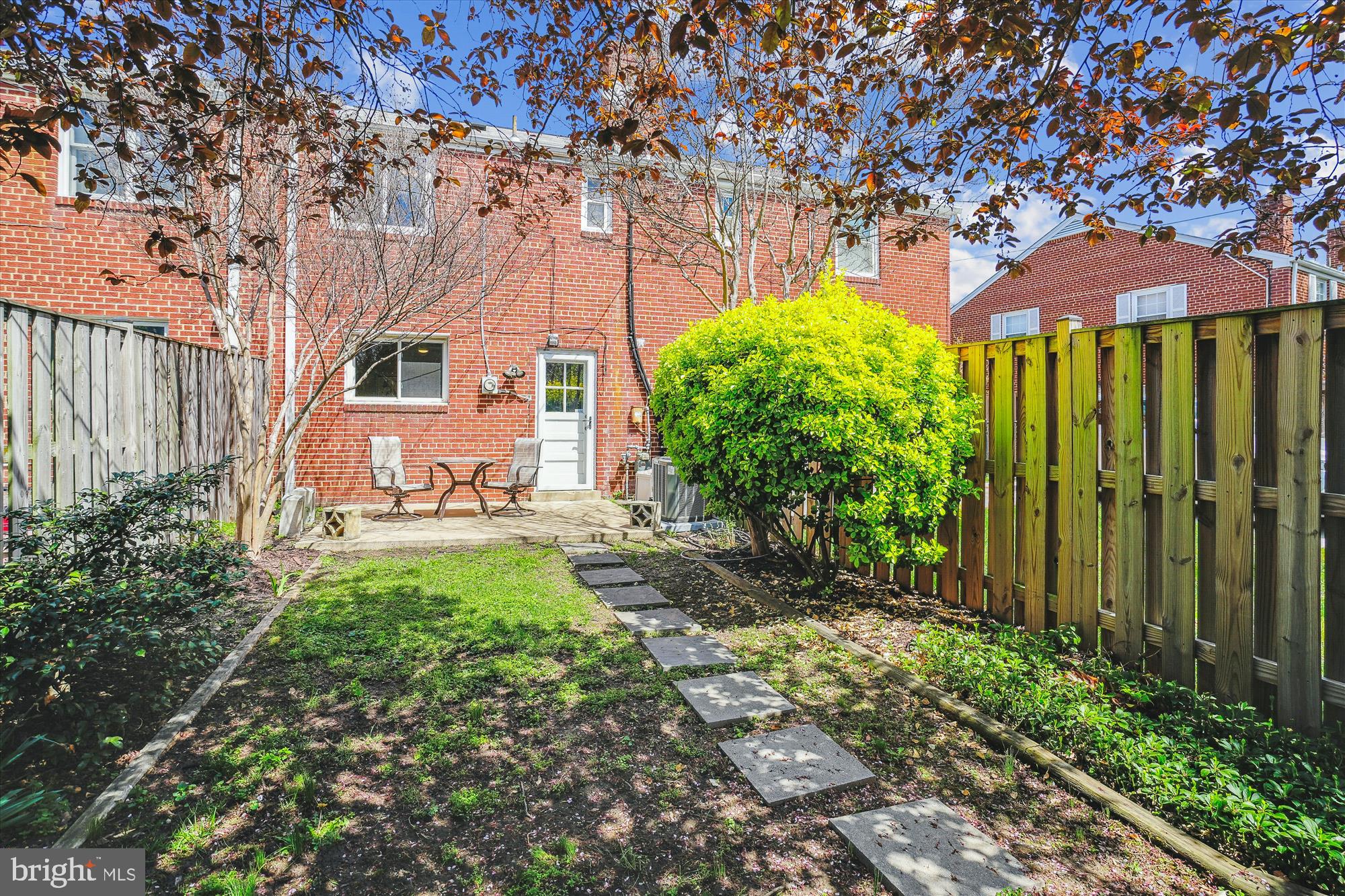 KENWOOD TOWERS - Residential