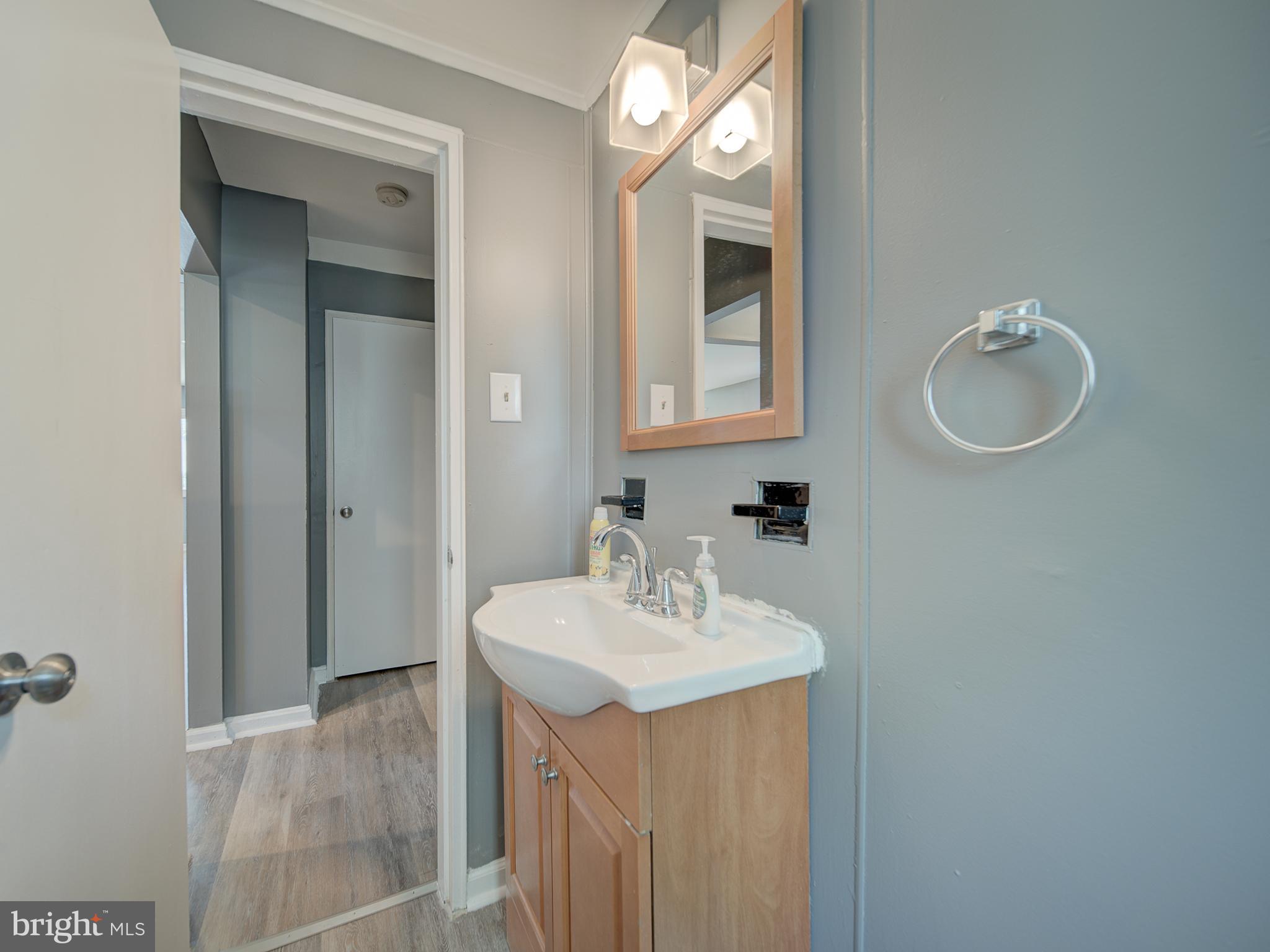 HILLCREST HEIGHTS - Residential Lease