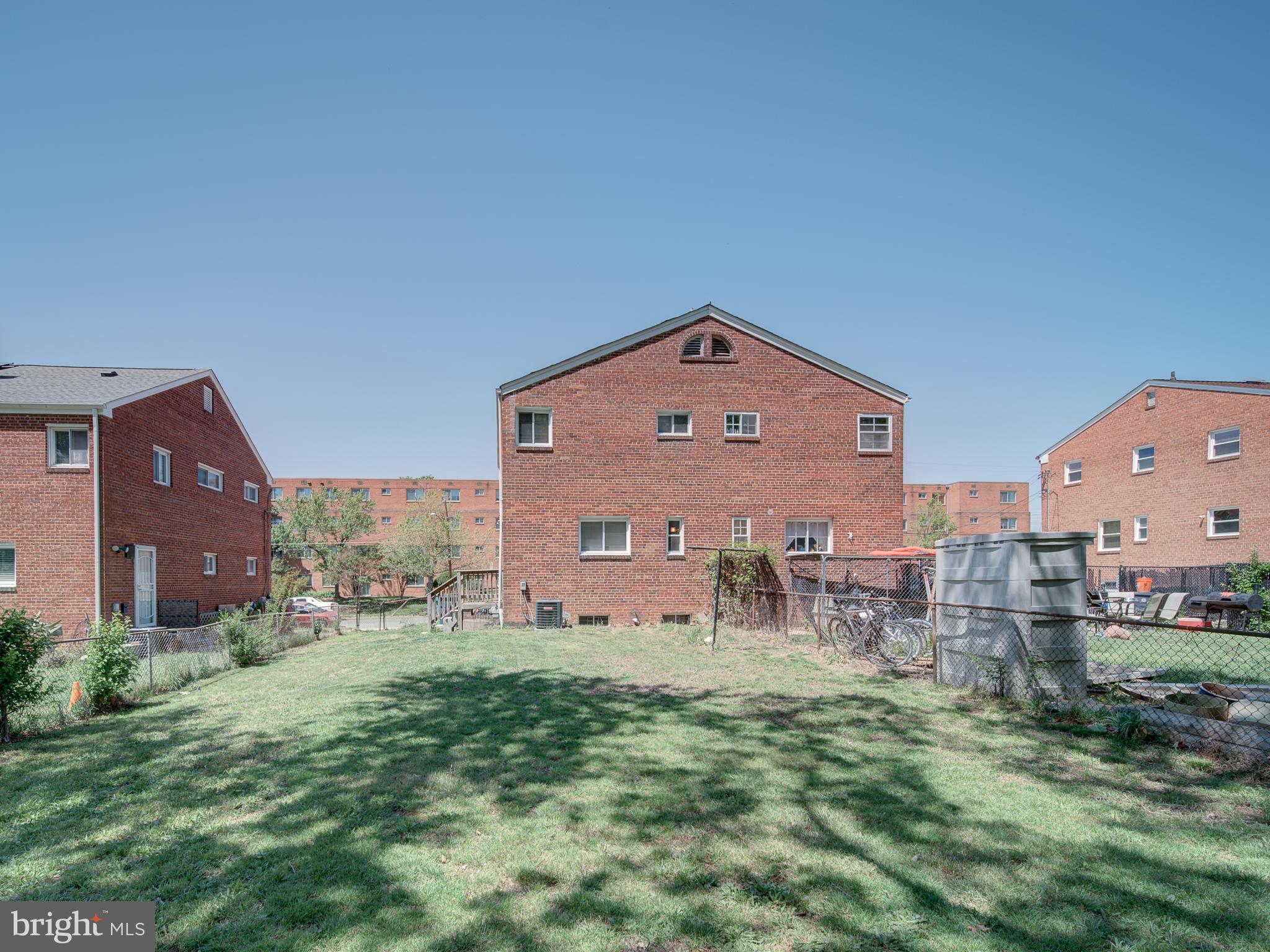 HILLCREST HEIGHTS - Residential Lease