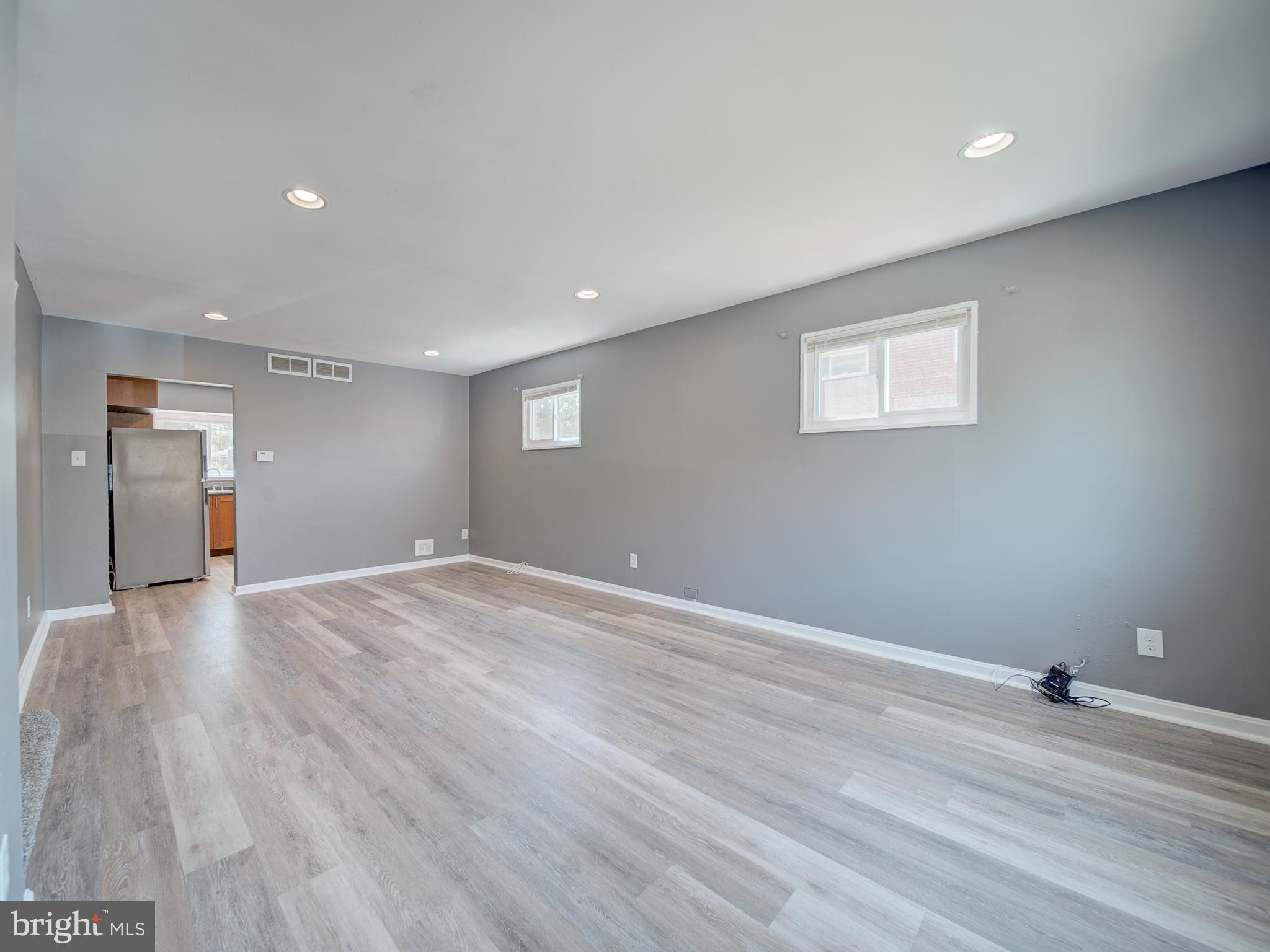 HILLCREST HEIGHTS - Residential Lease