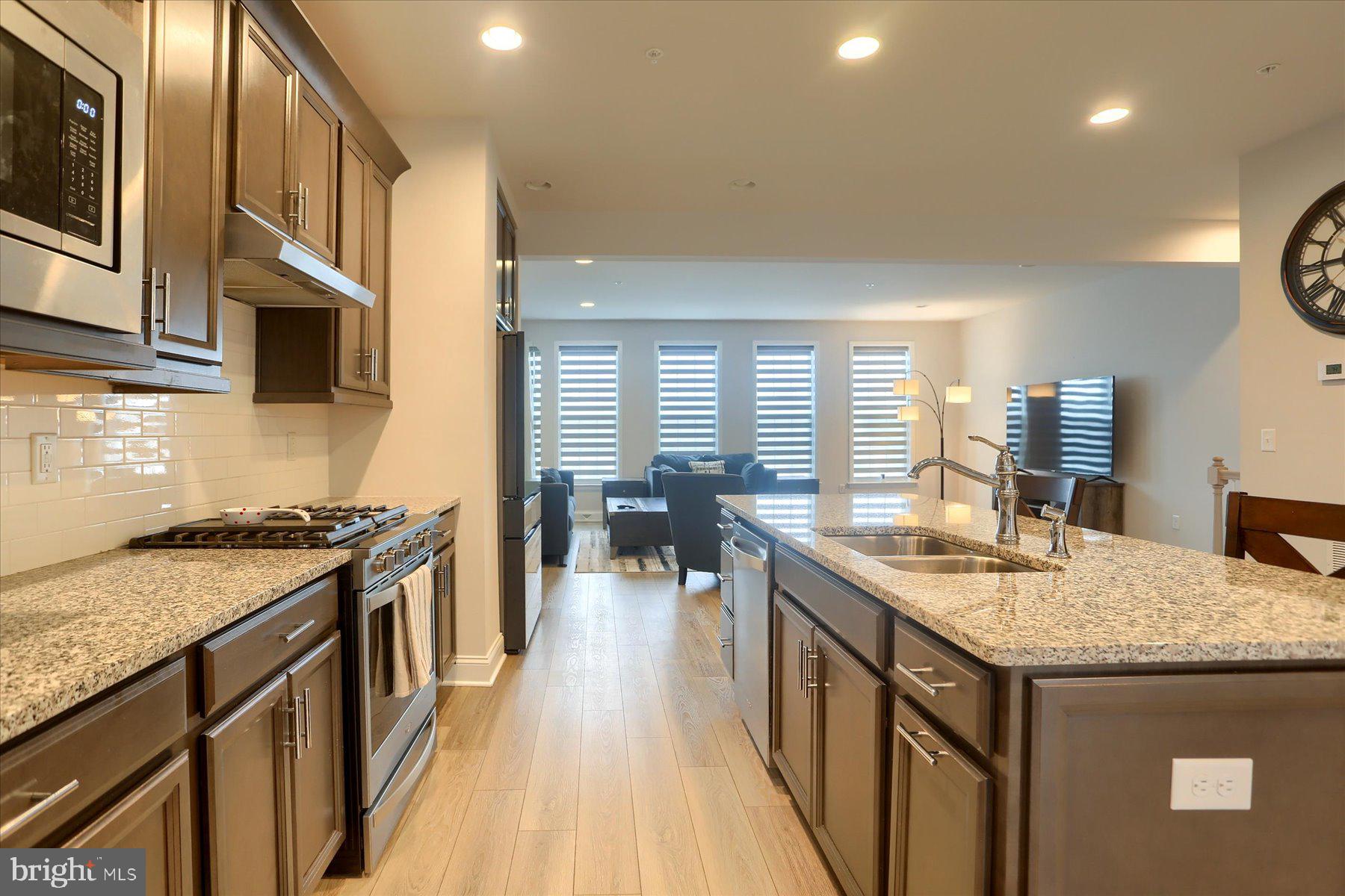 ARCONA - Residential Lease