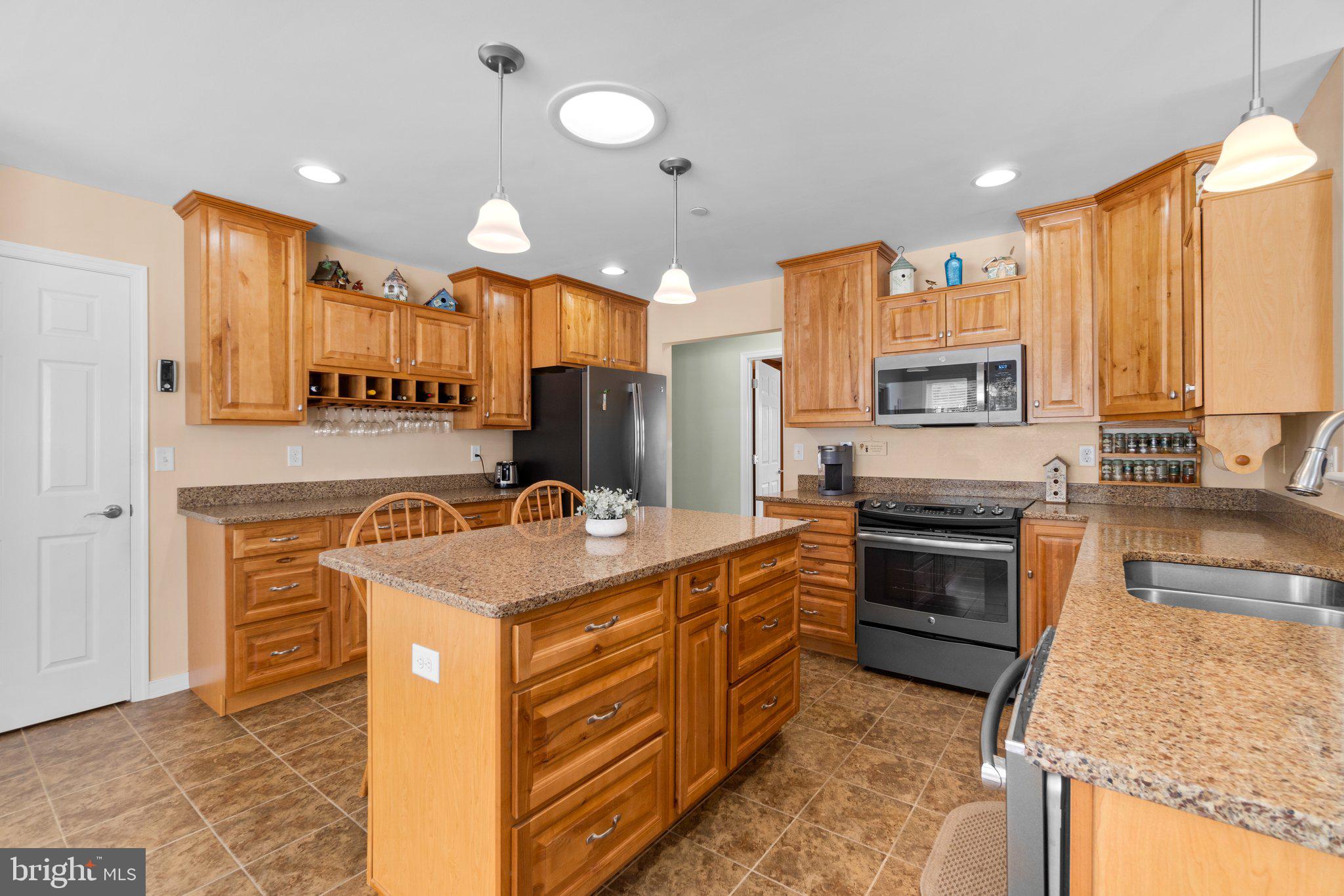 PECAN HILLS - Residential