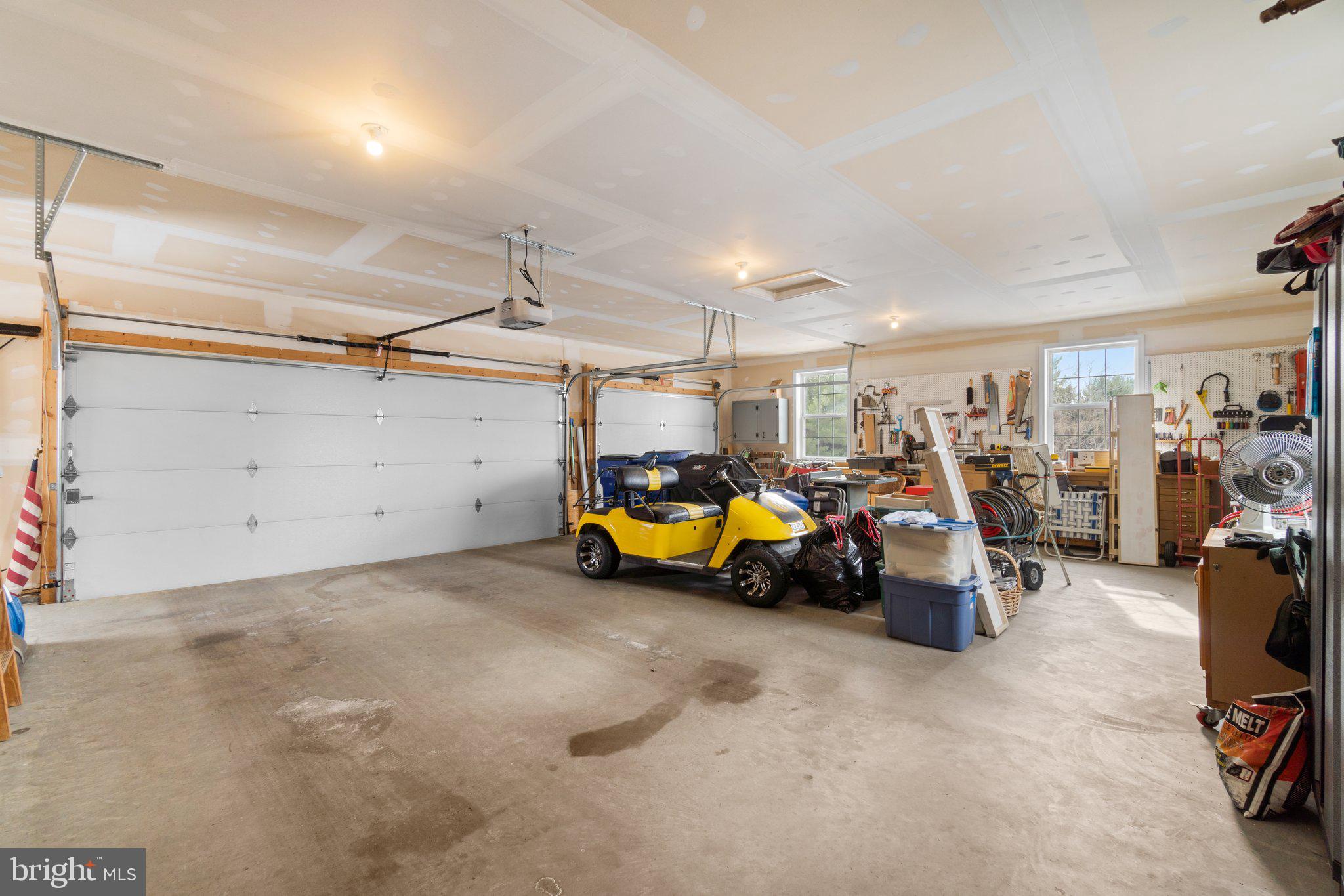 PECAN HILLS - Residential