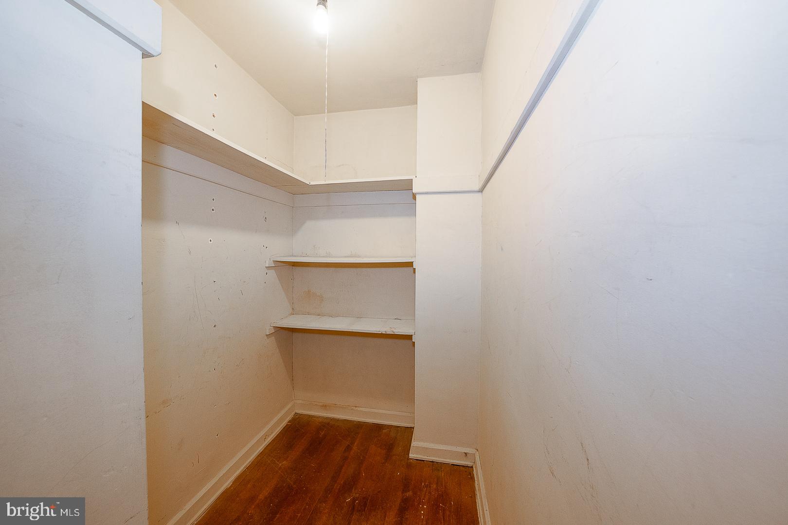 GARRETT HILL - Residential