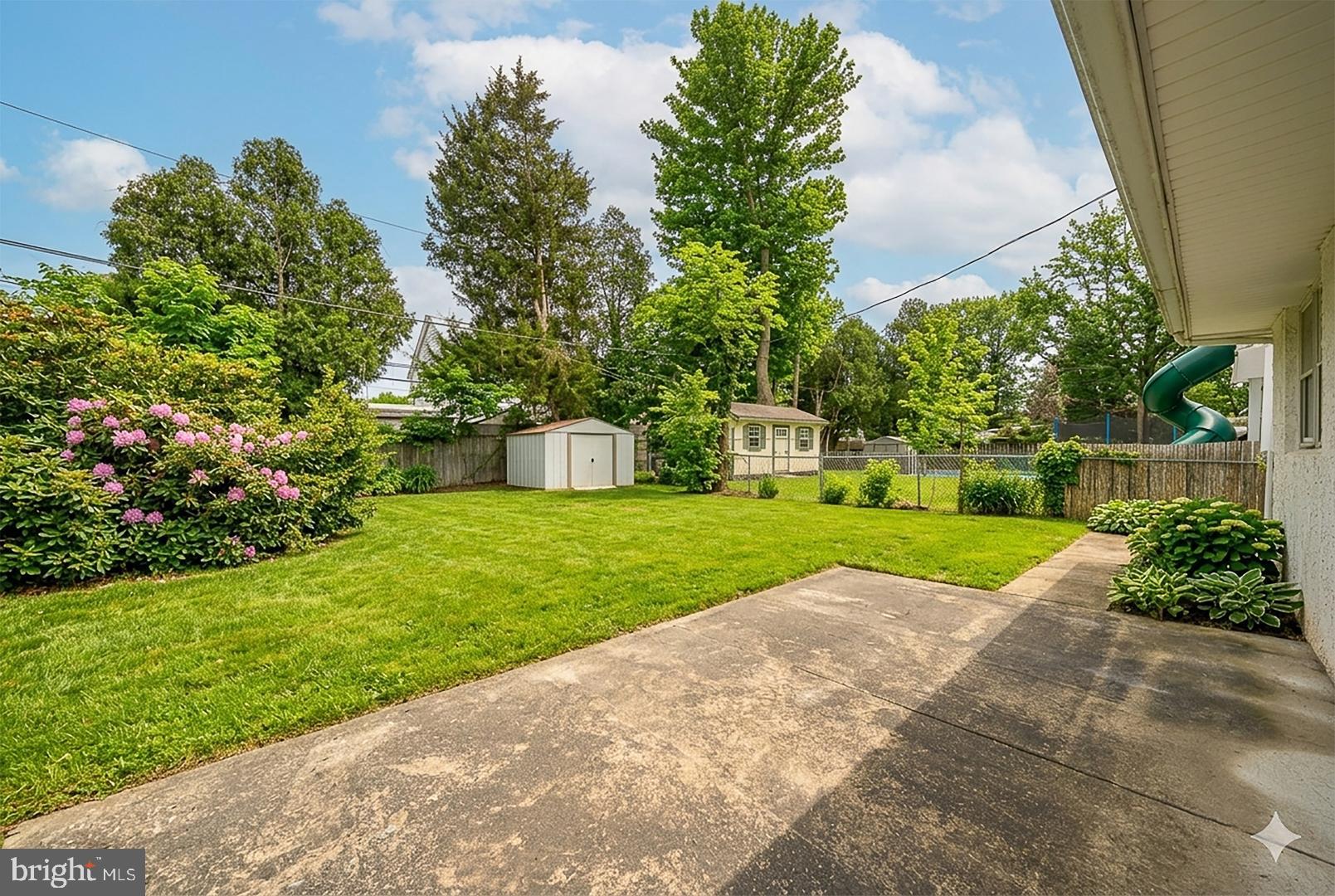 GARRETT HILL - Residential