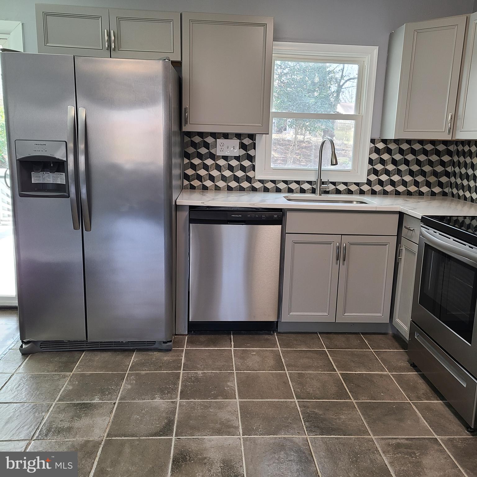 GOOD LUCK ESTATES - Residential