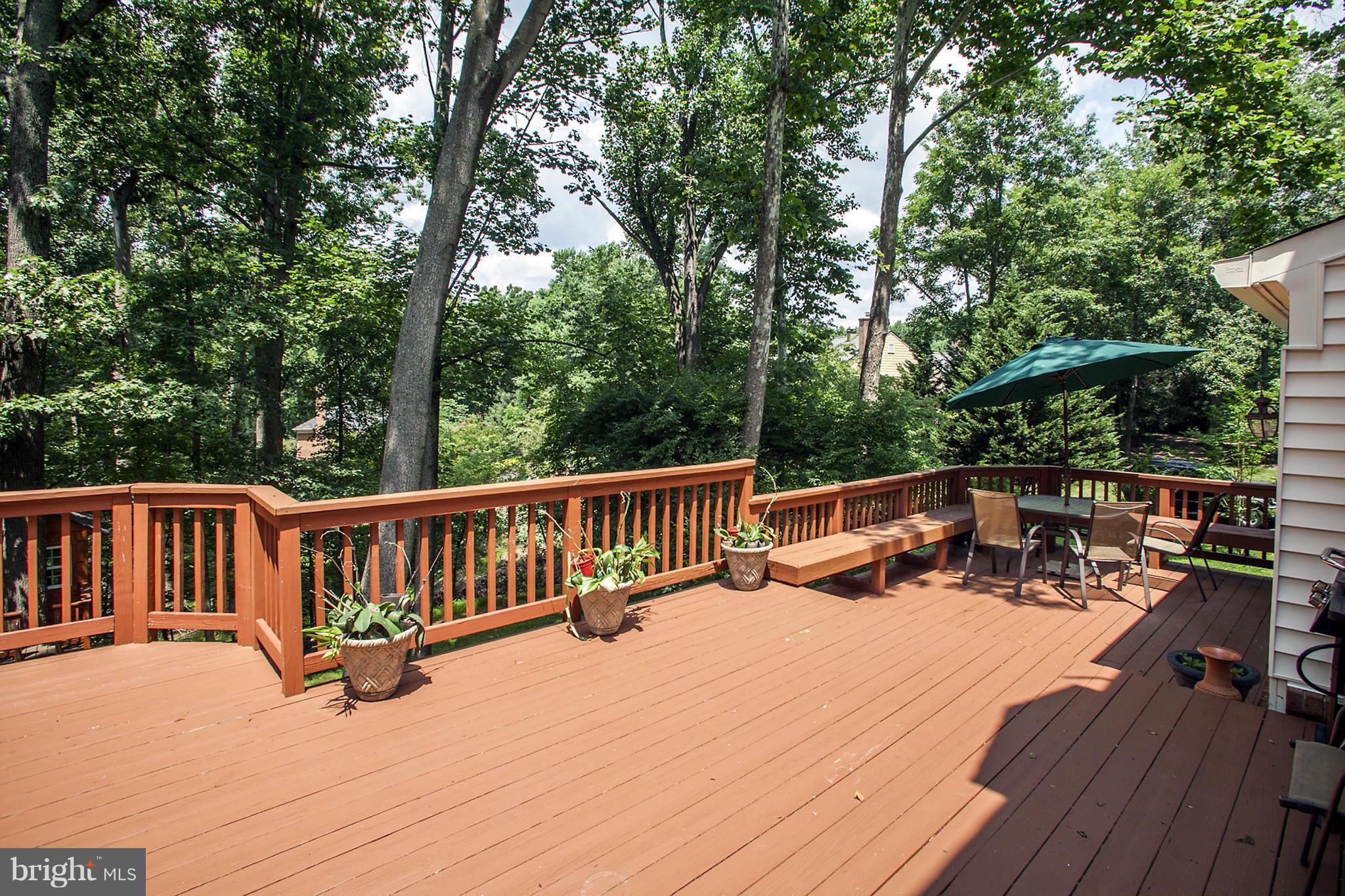 GLEN OAKS - Residential Lease