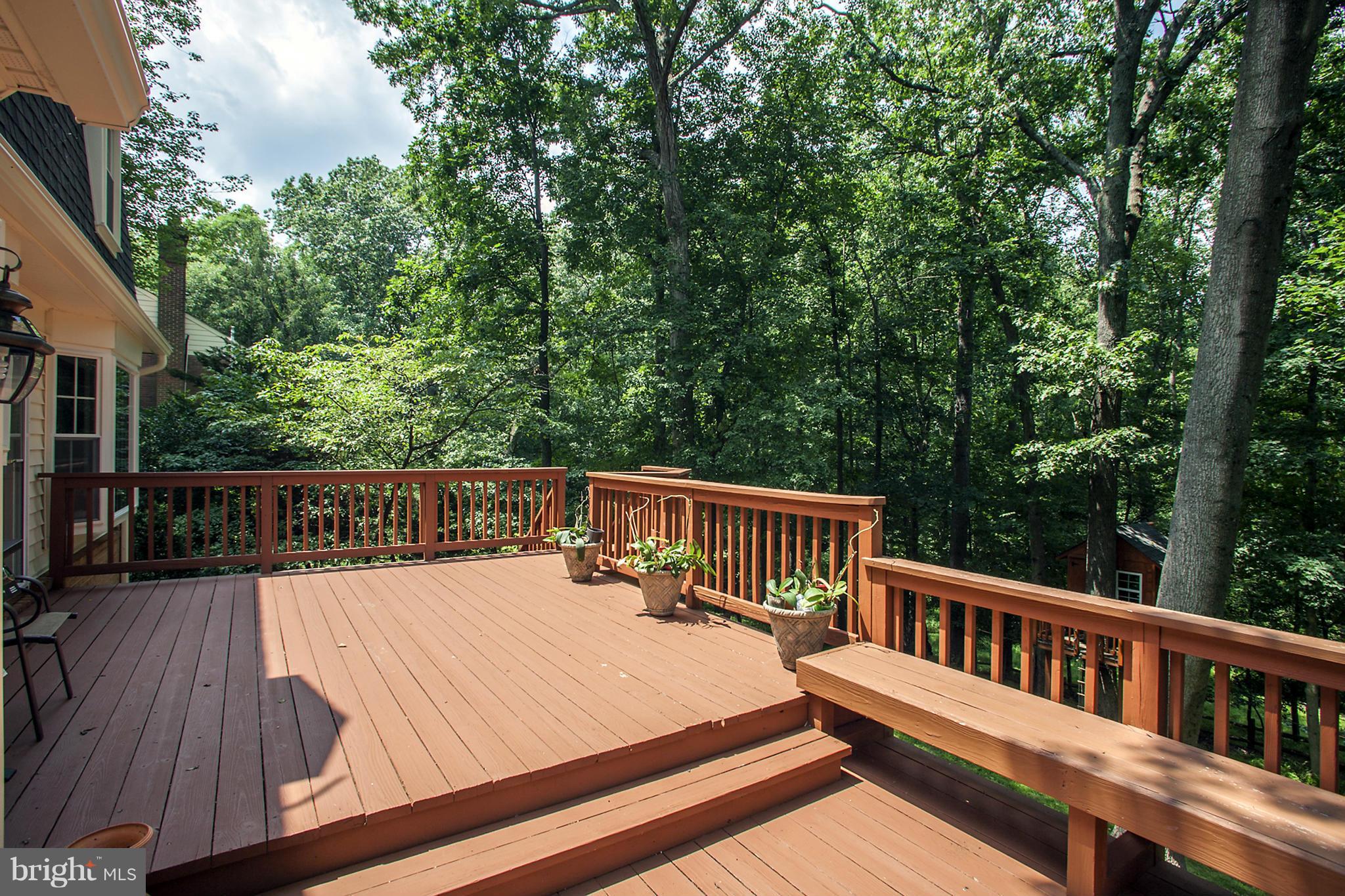 GLEN OAKS - Residential Lease