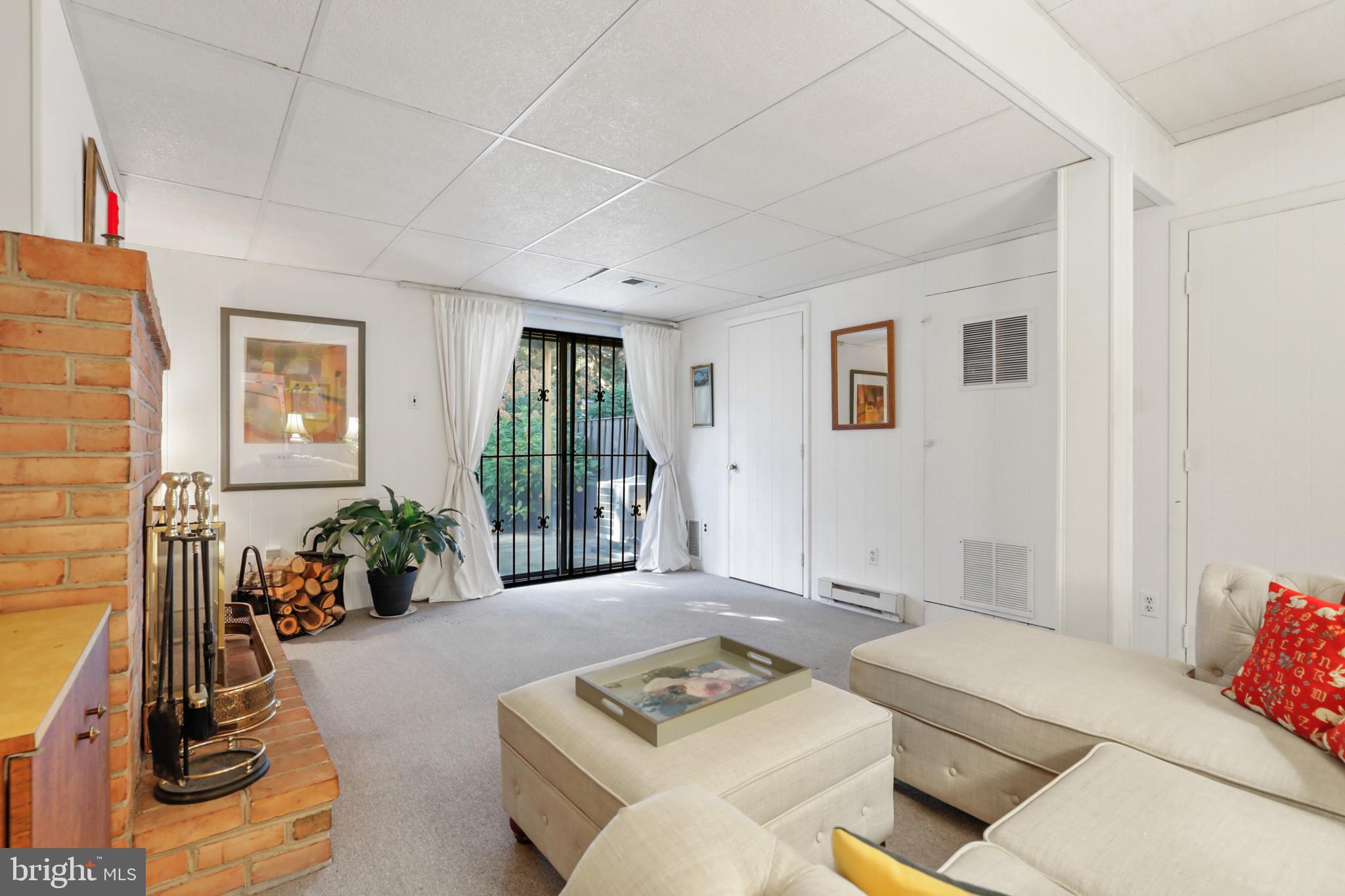 STEVENSON MEWS - Residential