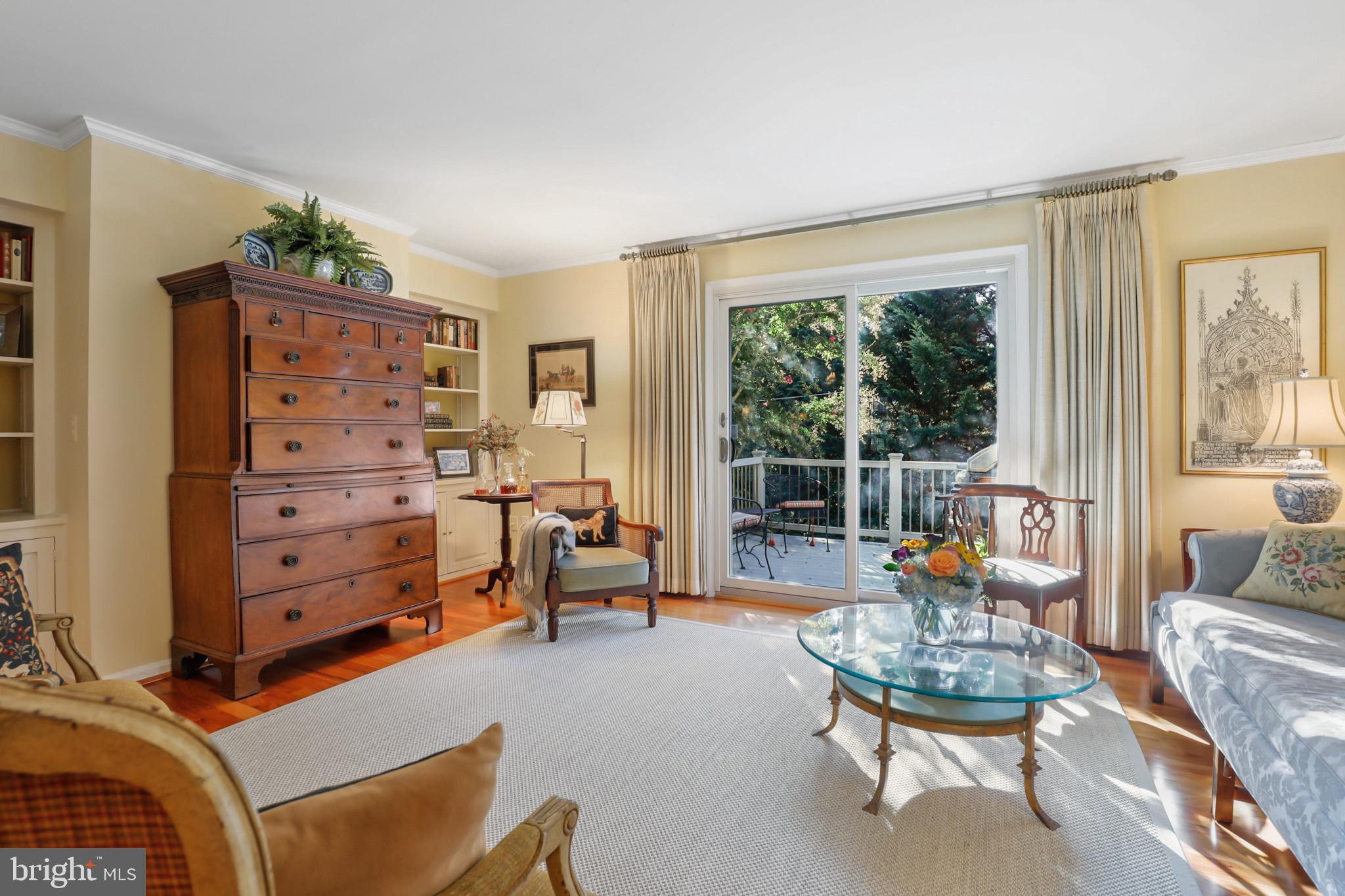 STEVENSON MEWS - Residential