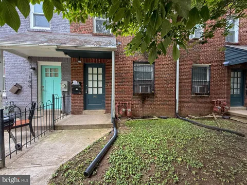MLS: DCDC2240158
