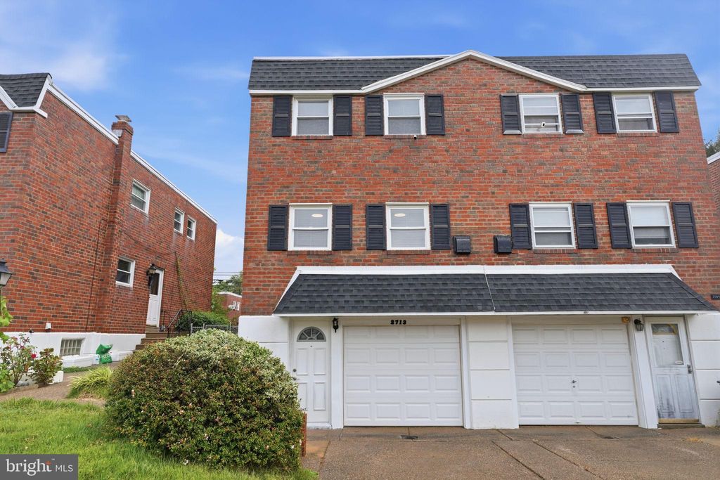 Photo of 2713 Clayton Street, PHILADELPHIA, PA 19152 (MLS # PAPH2650872)