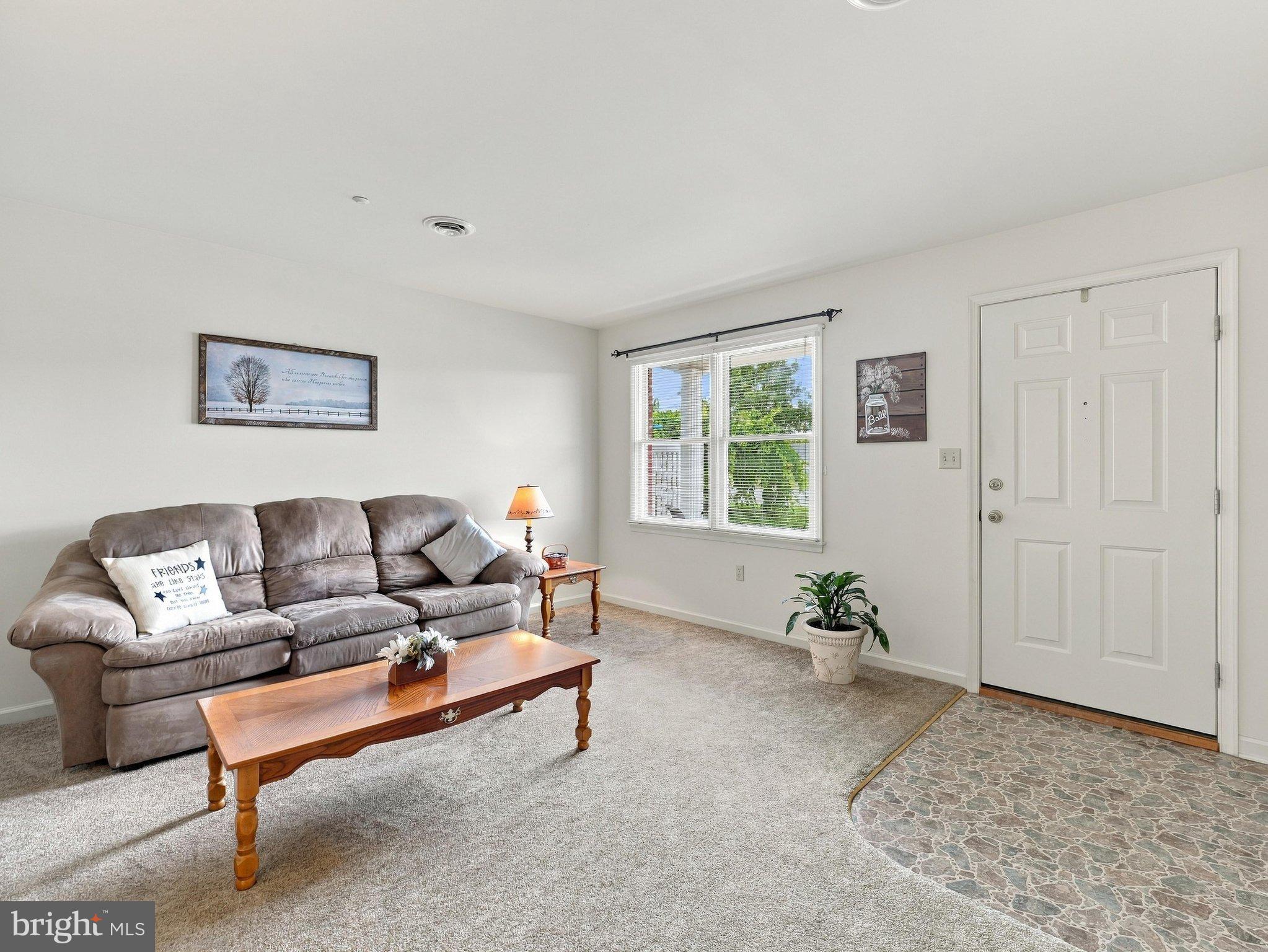 119 BUTTERCUP DRIVE