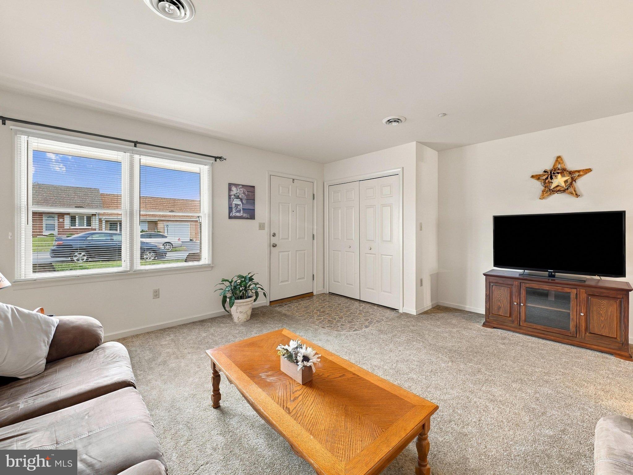 119 BUTTERCUP DRIVE