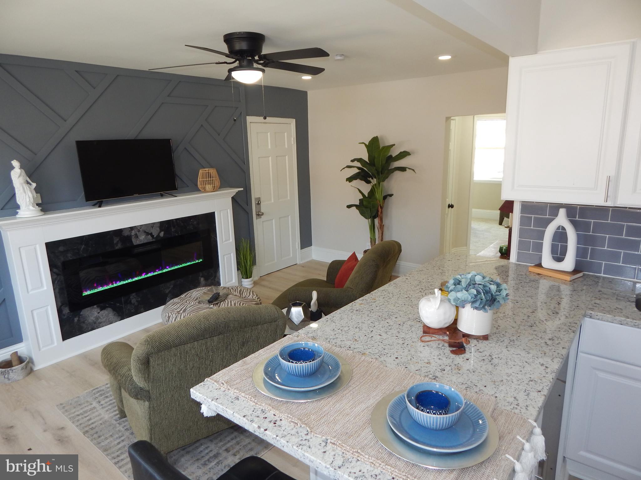 GLEN OAKS - Residential