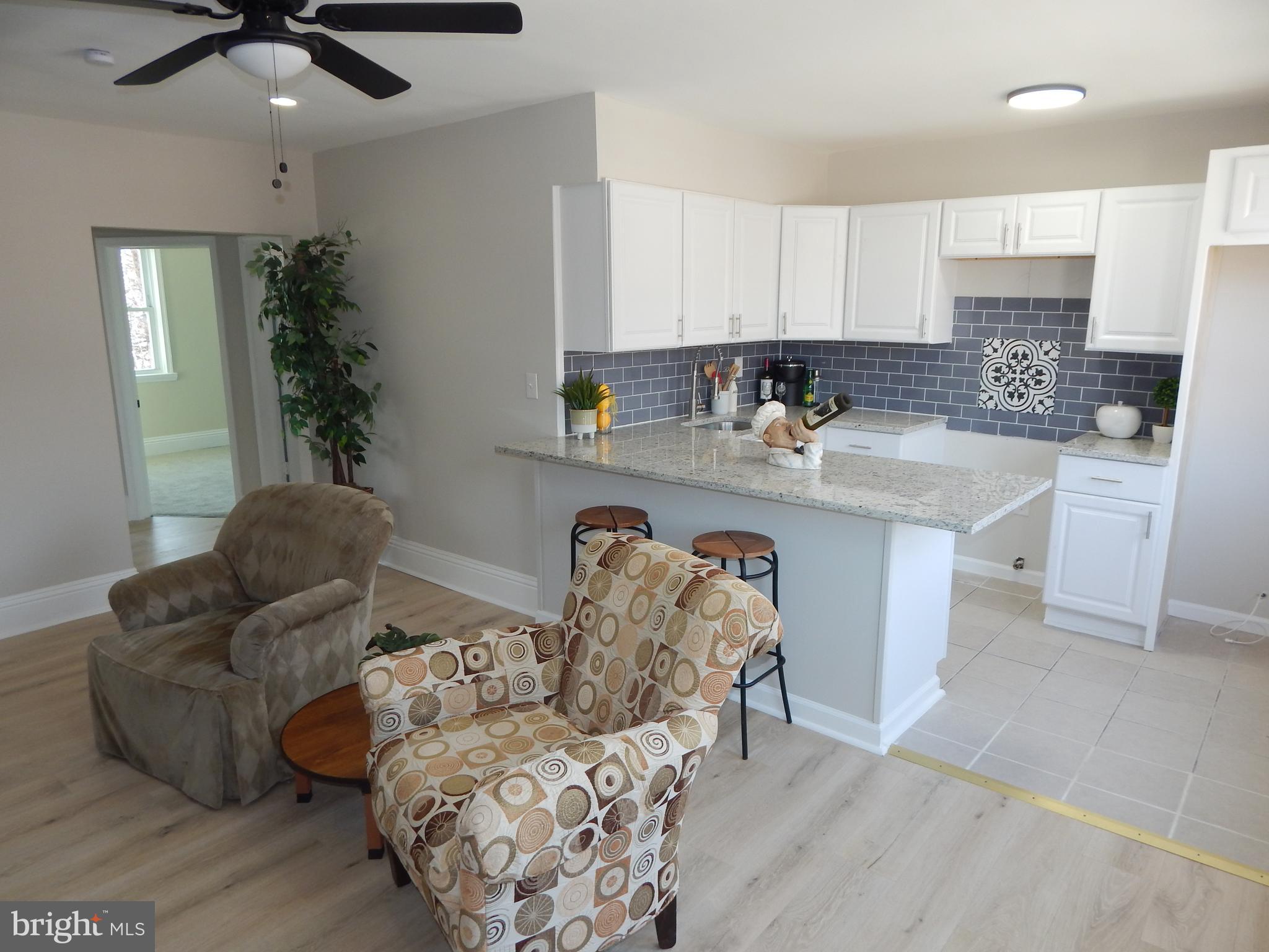 GLEN OAKS - Residential