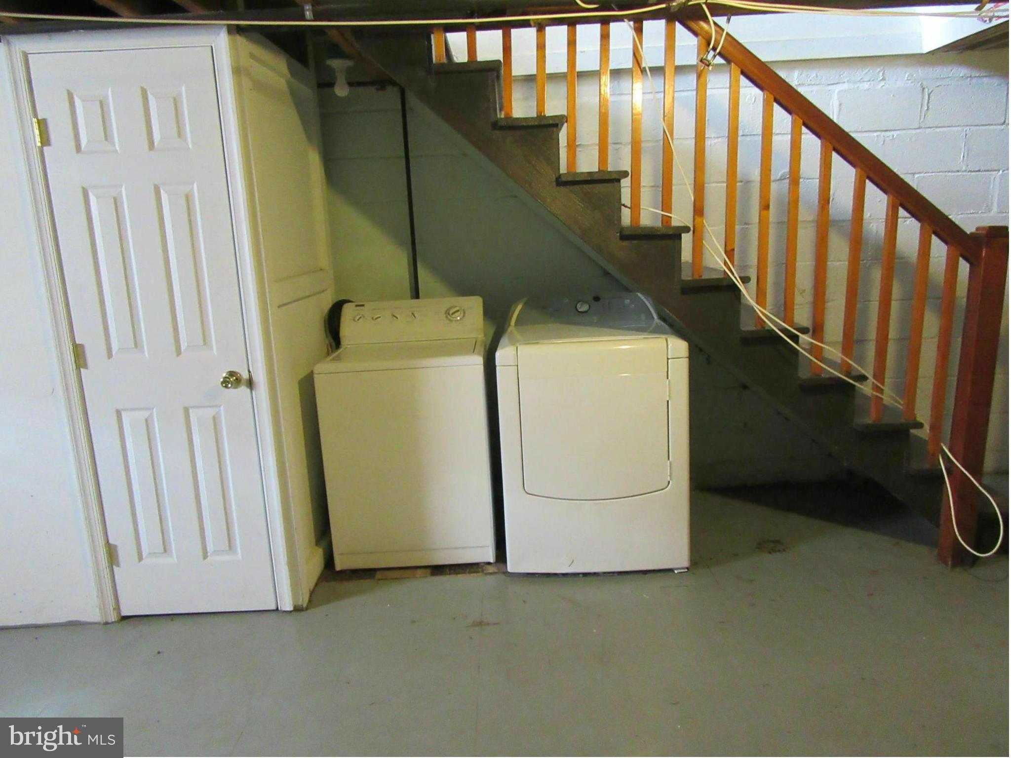 WEST INVERNESS - Residential